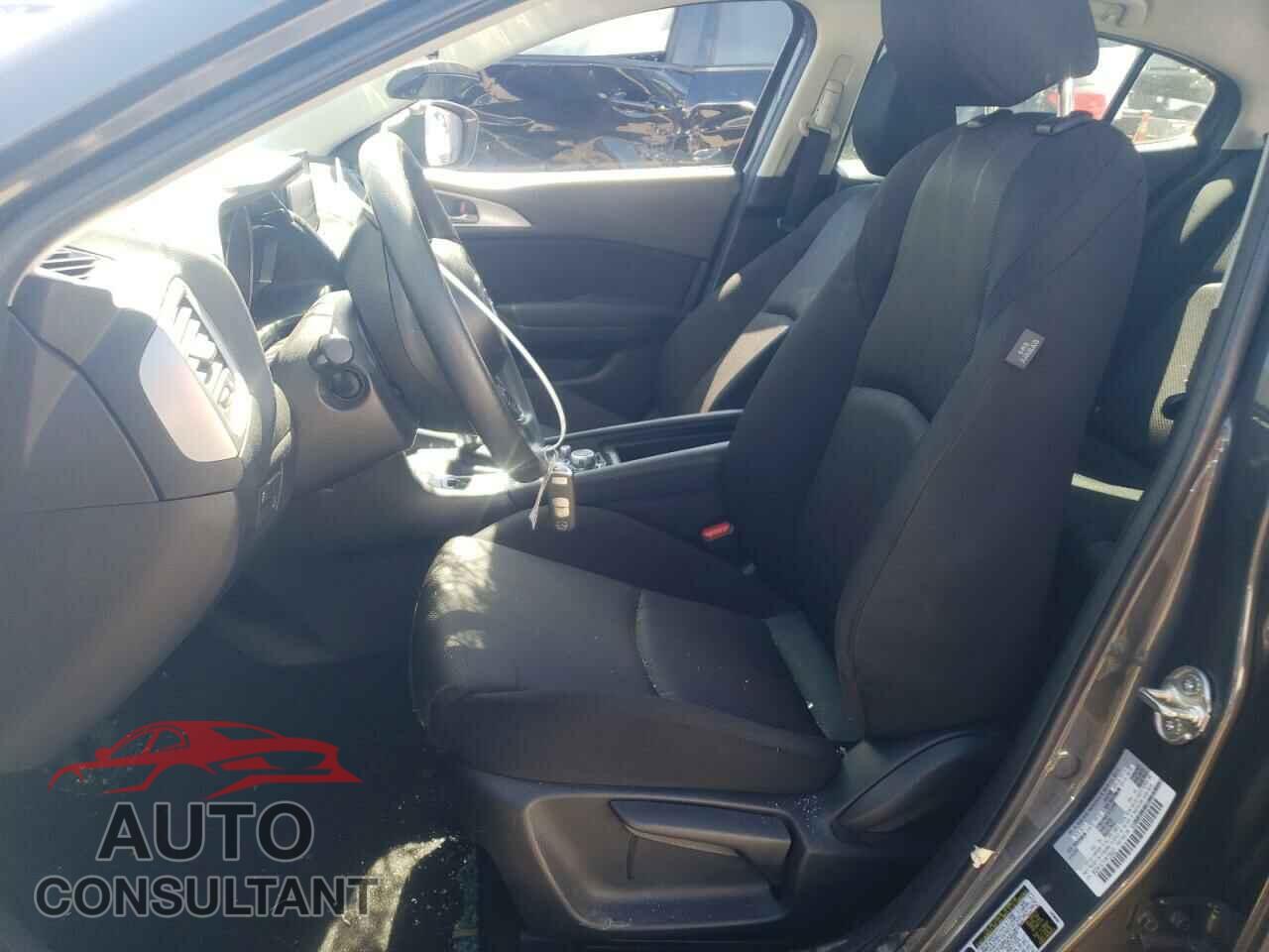 MAZDA 3 2017 - 3MZBN1K7XHM155221