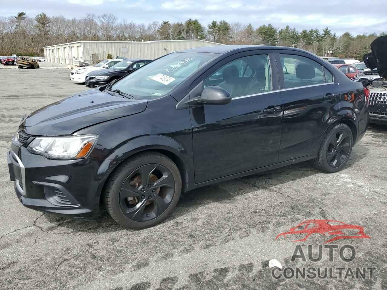 CHEVROLET SONIC 2018 - 1G1JF5SB4J4106579