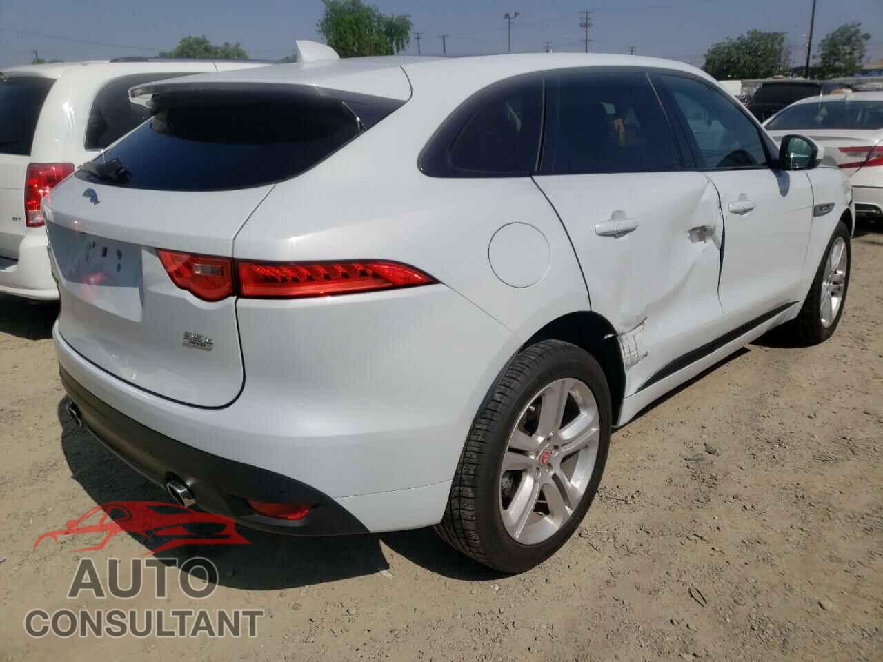 JAGUAR F-PACE 2017 - SADCL2BV2HA045413