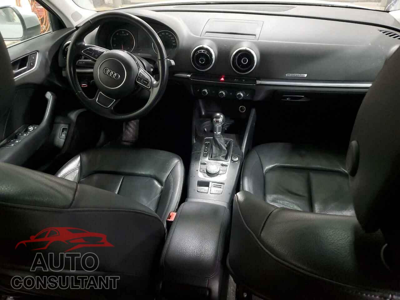 AUDI A3 2015 - WAUBFGFF0F1003735