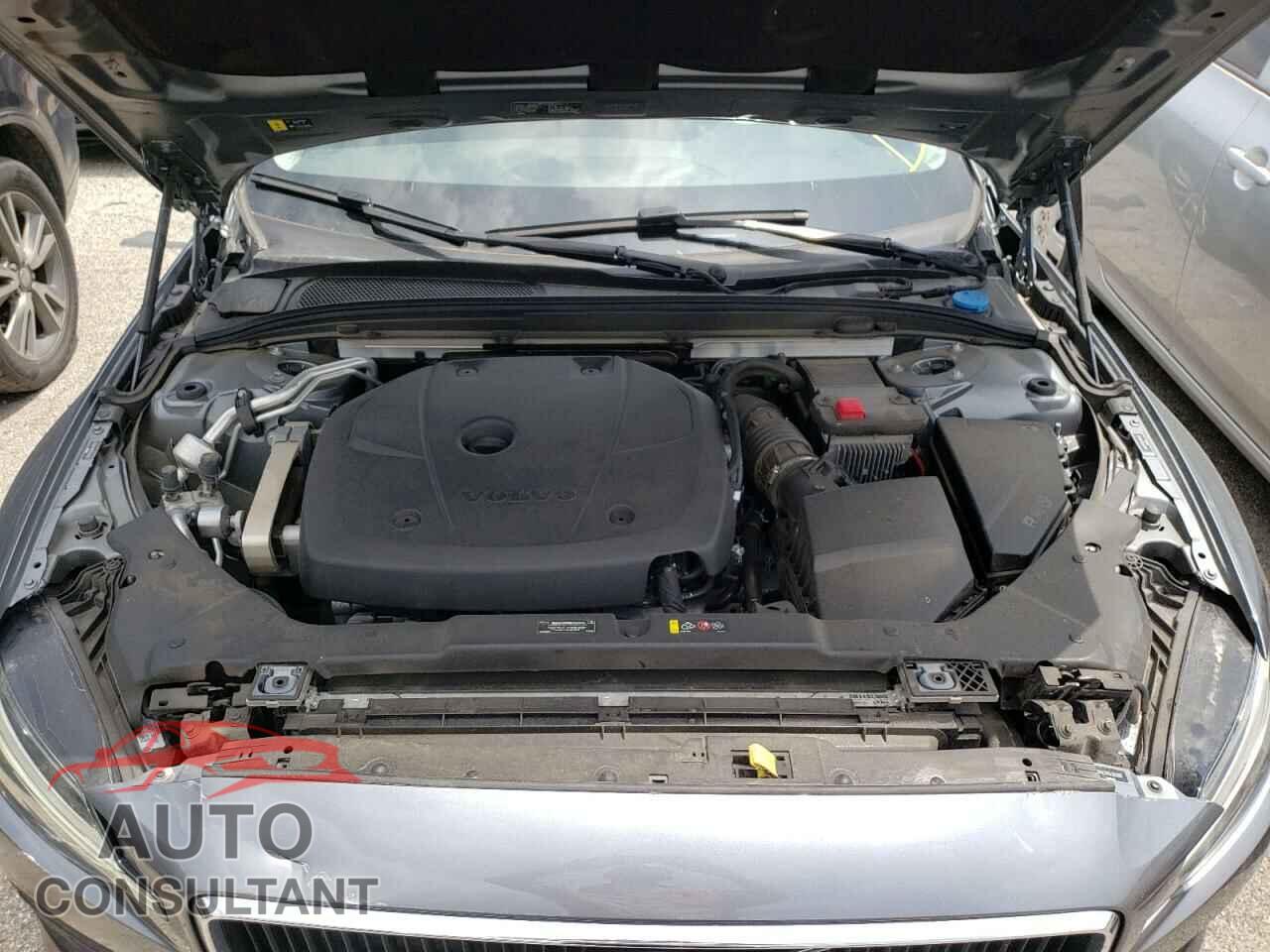 VOLVO S60 2020 - 7JRA22TK5LG039137