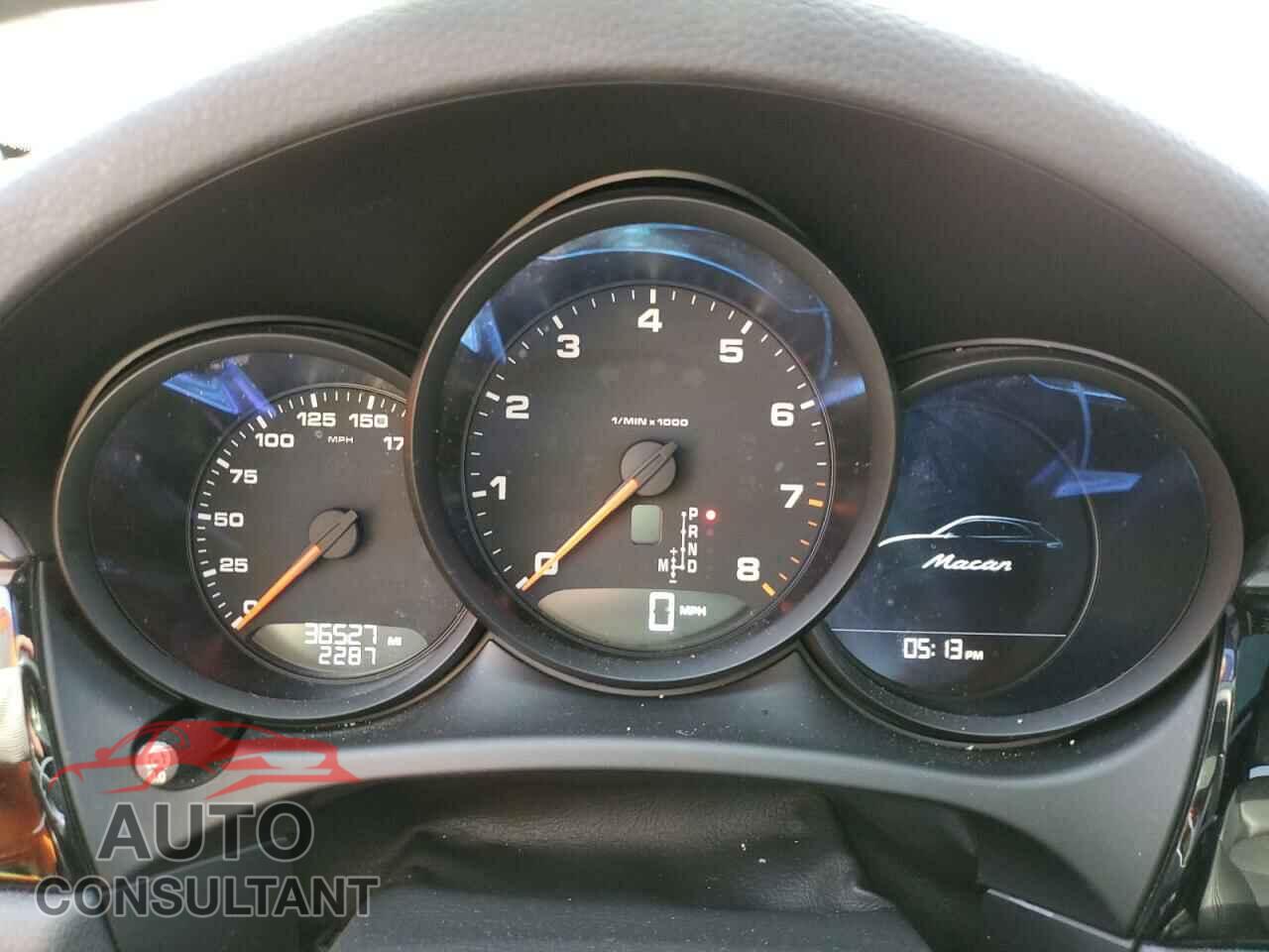 PORSCHE MACAN 2018 - WP1AA2A59JLB09093