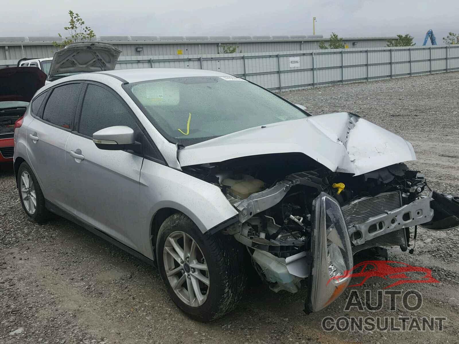 FORD FOCUS 2015 - 1FADP3K27FL202358
