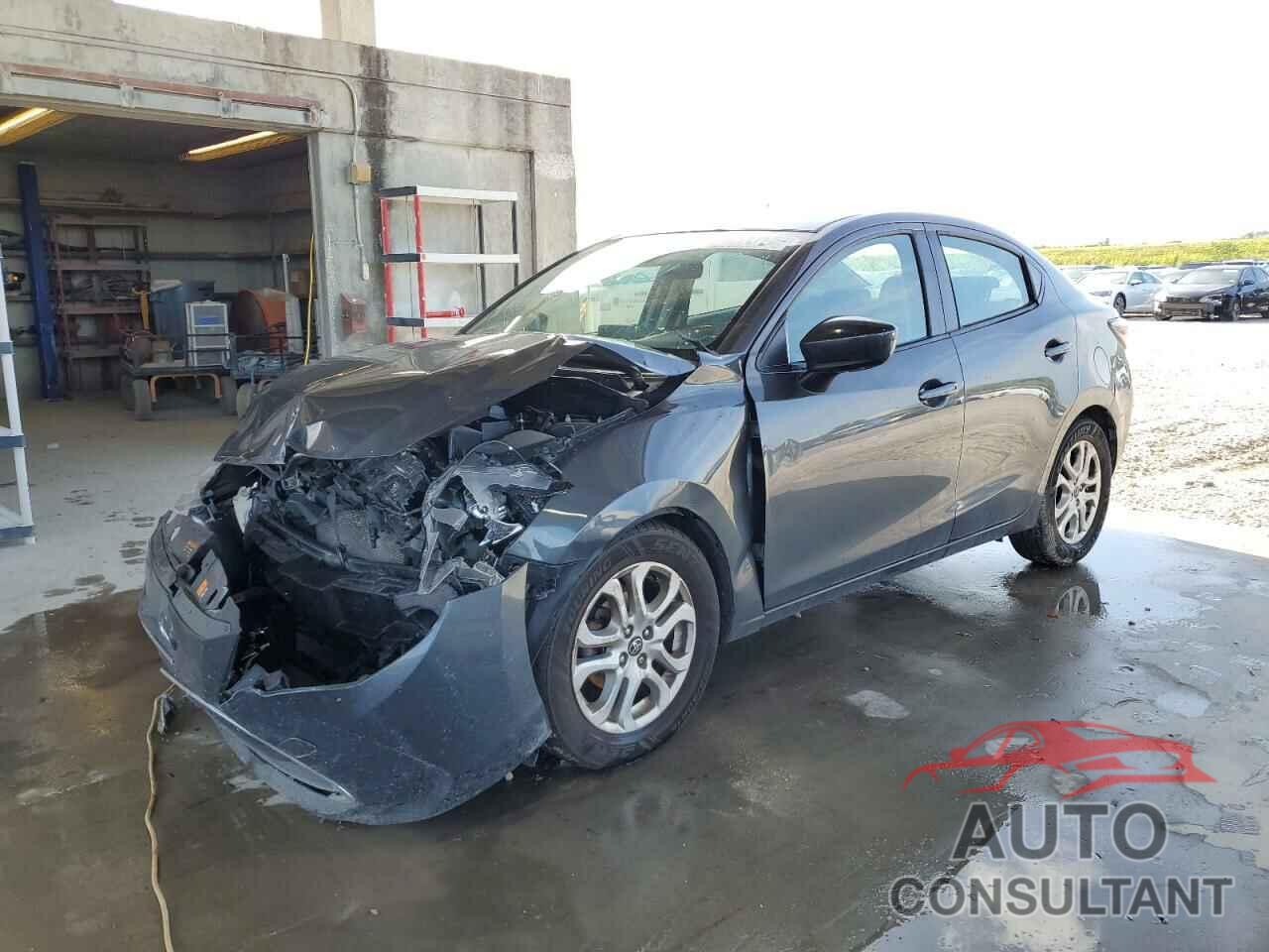 TOYOTA YARIS 2018 - 3MYDLBYV4JY328714