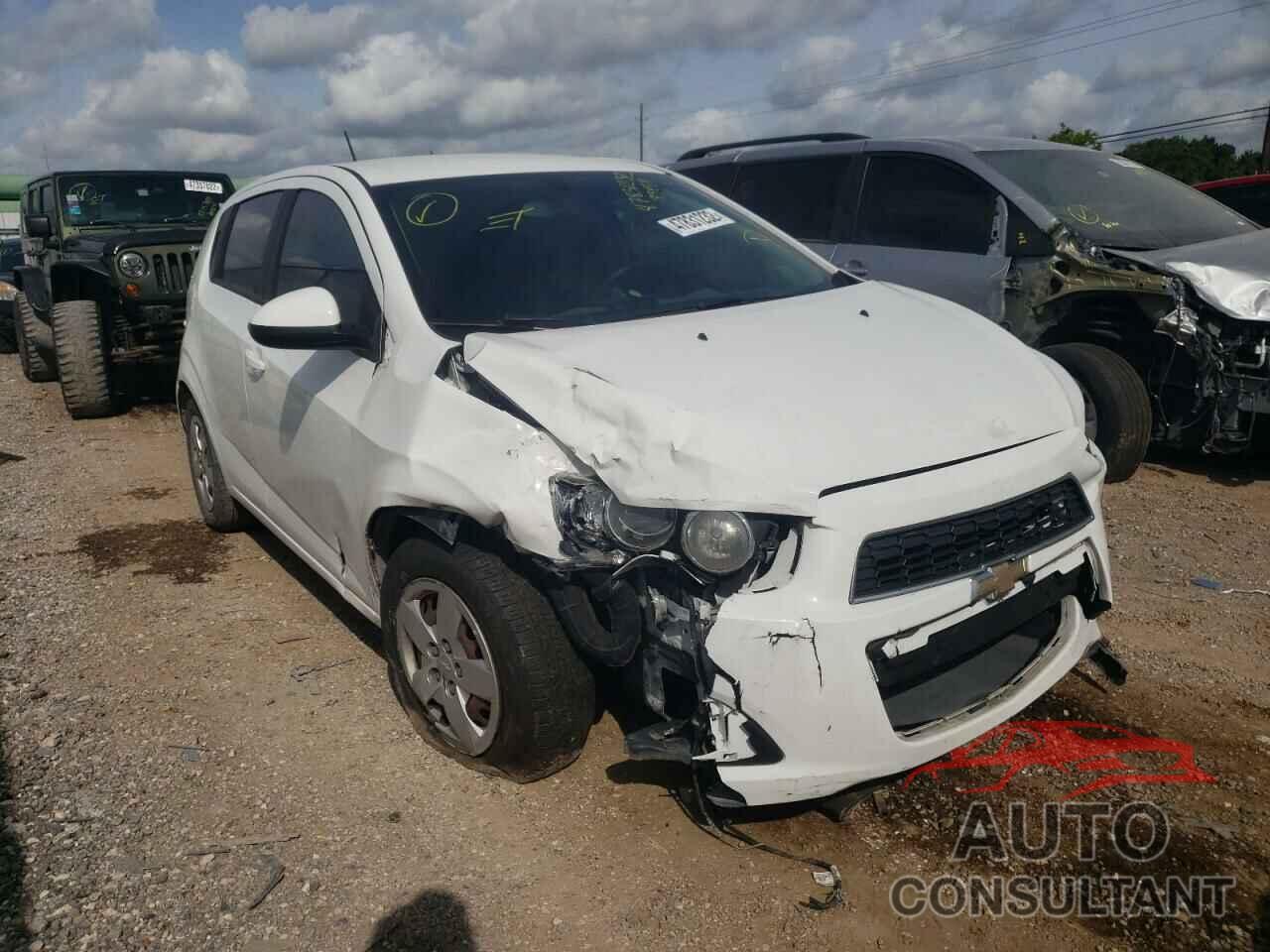 CHEVROLET SONIC 2016 - 1G1JA6SH0G4175478