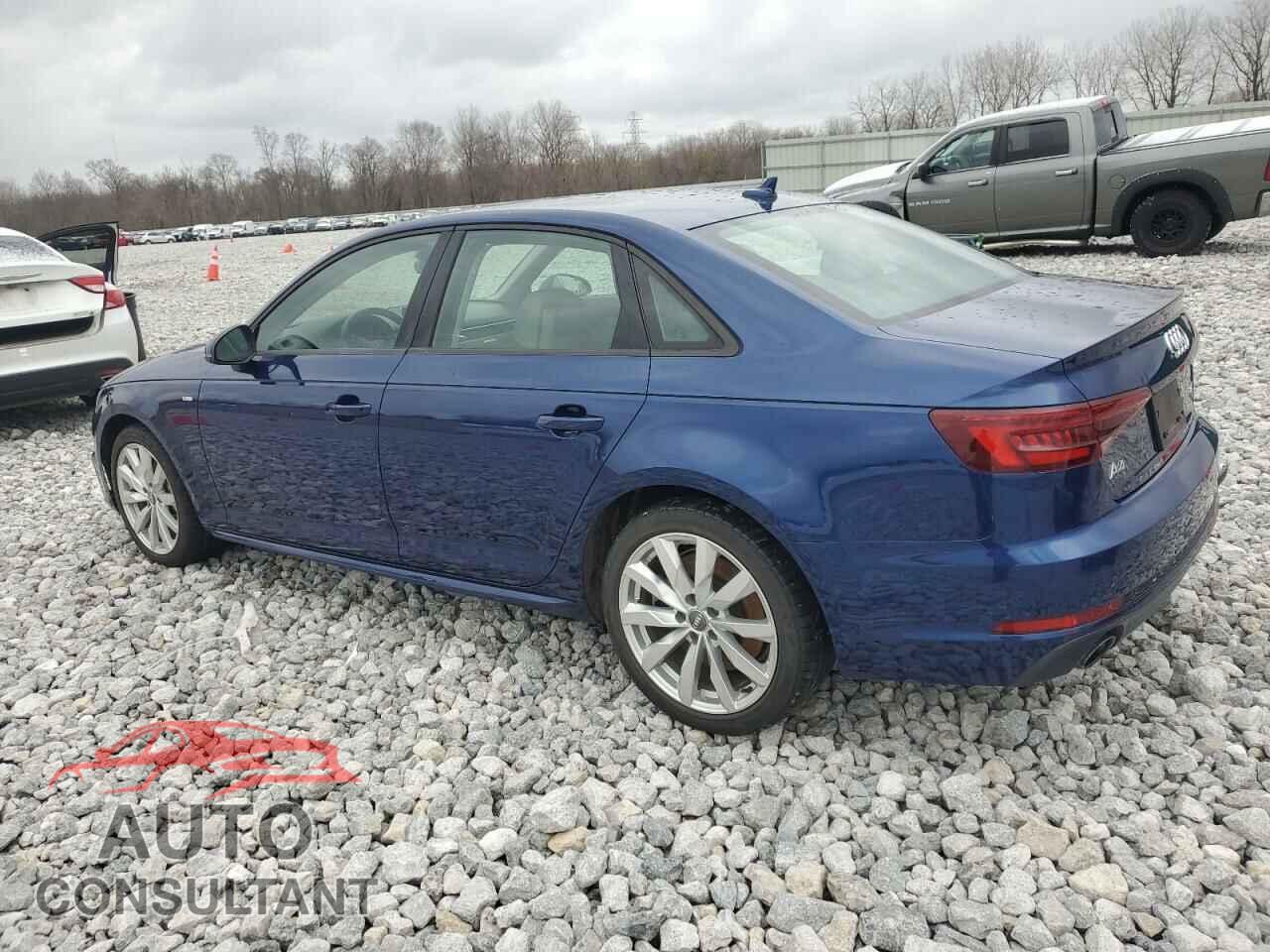 AUDI A4 2018 - WAUDNAF49JN017545