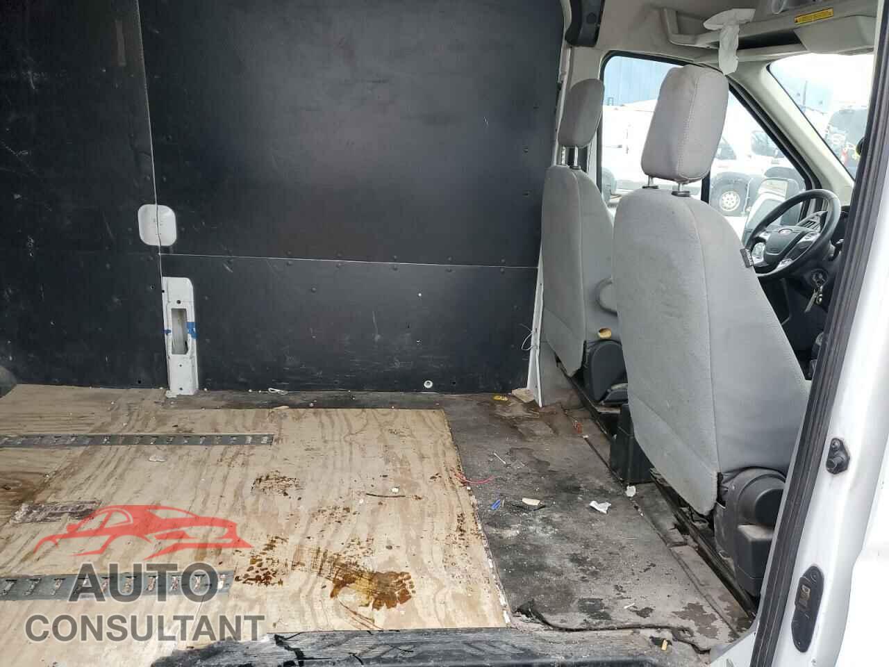 FORD TRANSIT 2017 - 1FTBW3XG3HKA38740