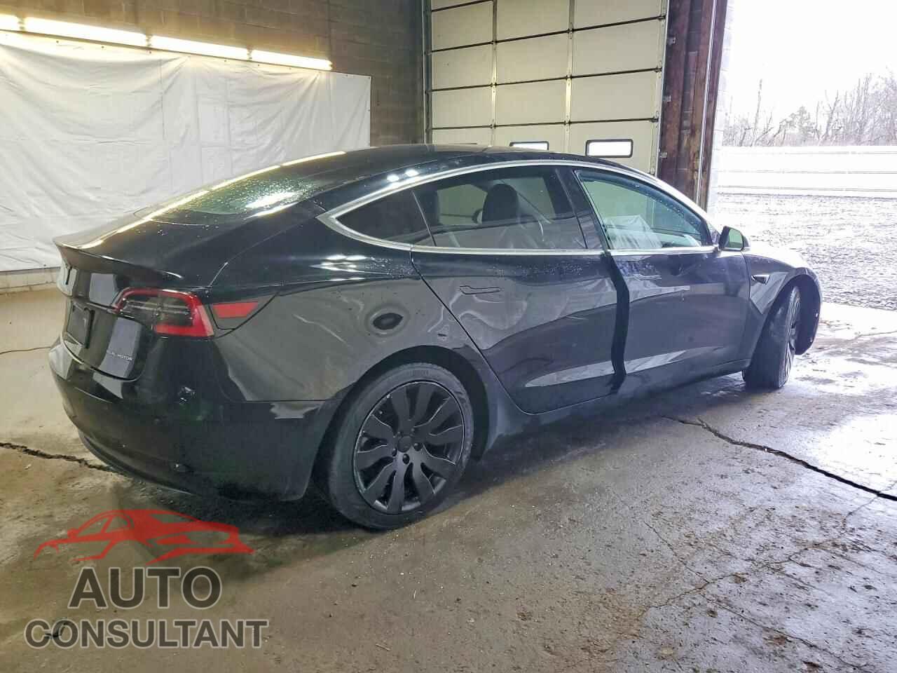 TESLA MODEL 3 2019 - 5YJ3E1EB6KF208872