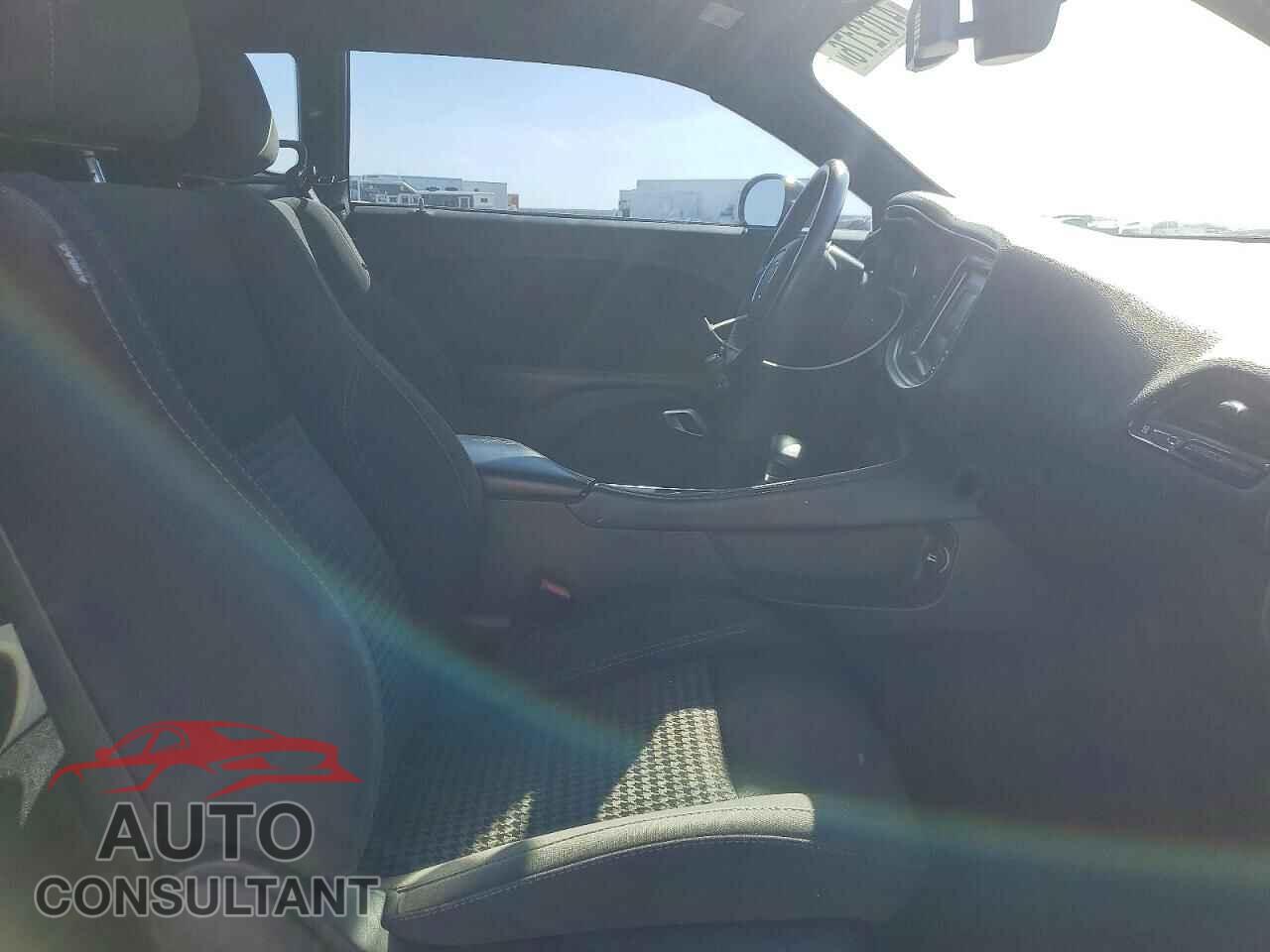 DODGE CHALLENGER 2017 - 2C3CDZAG8HH594107