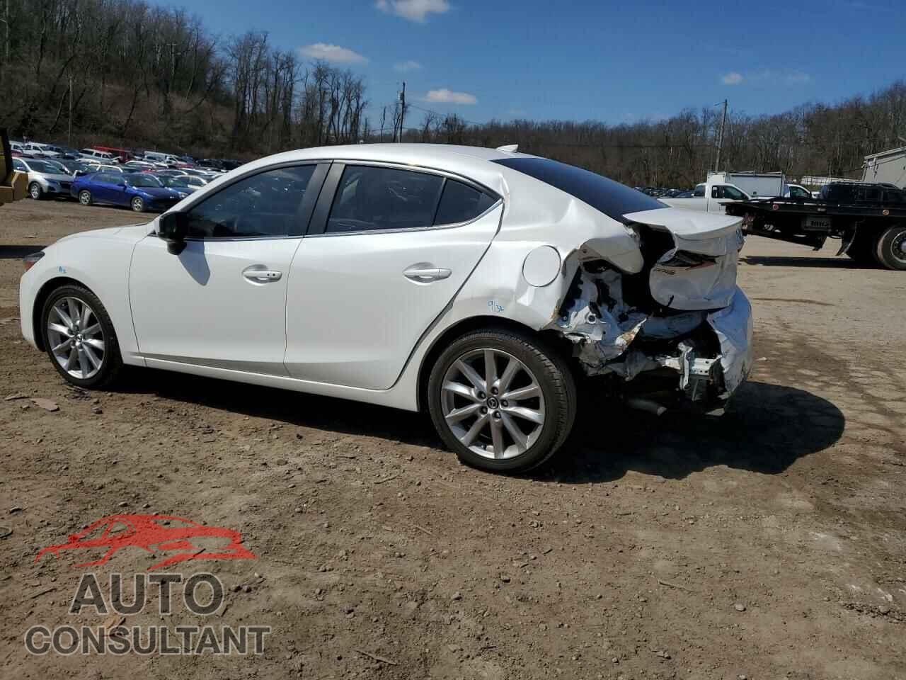 MAZDA 3 2017 - 3MZBN1V79HM147123