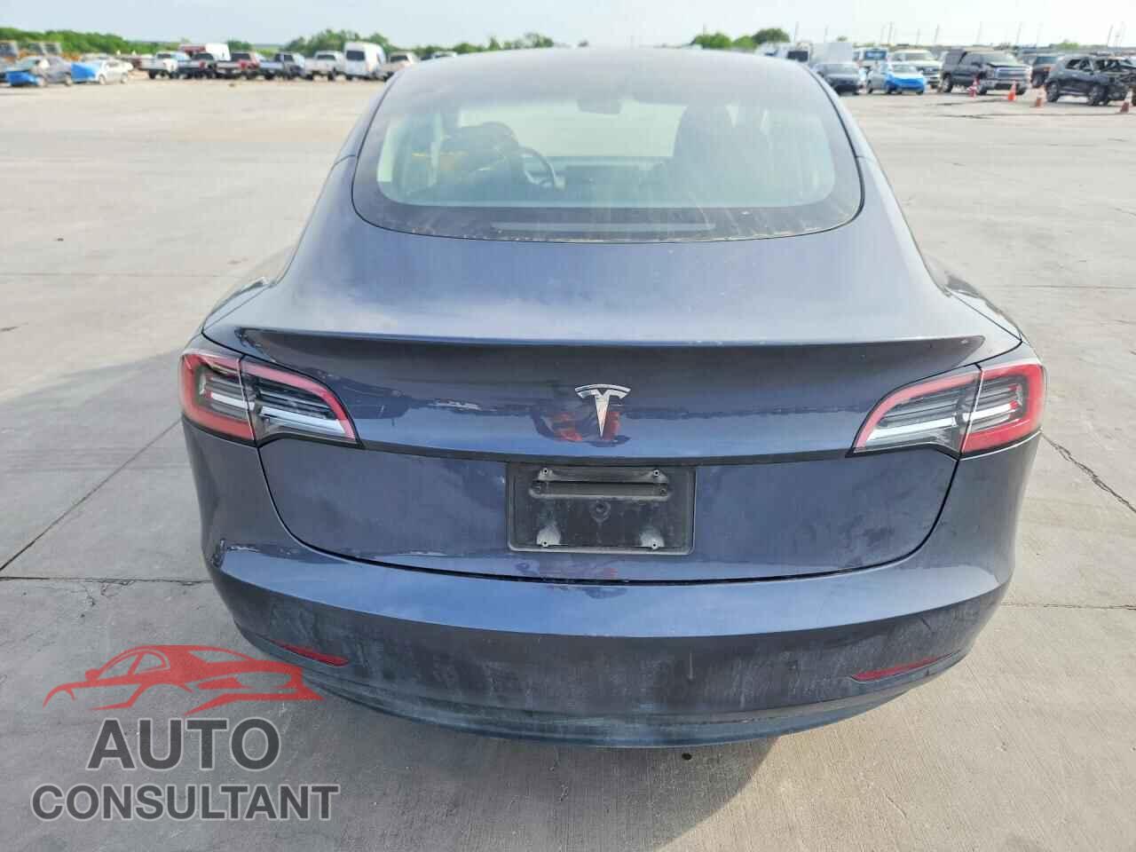 TESLA MODEL 3 2023 - 5YJ3E1EA0PF645670