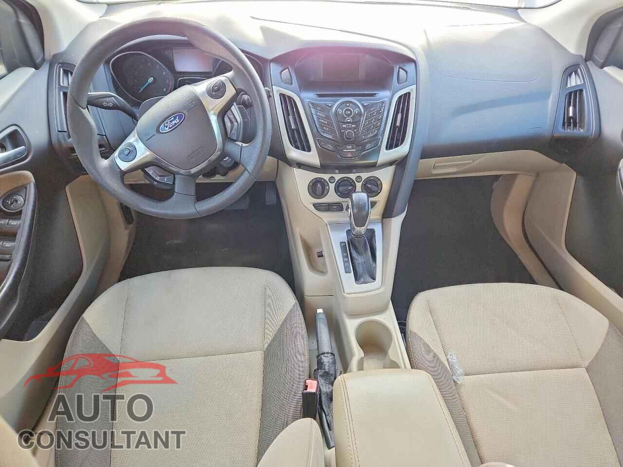 FORD FOCUS 2012 - 1FAHP3K23CL415420