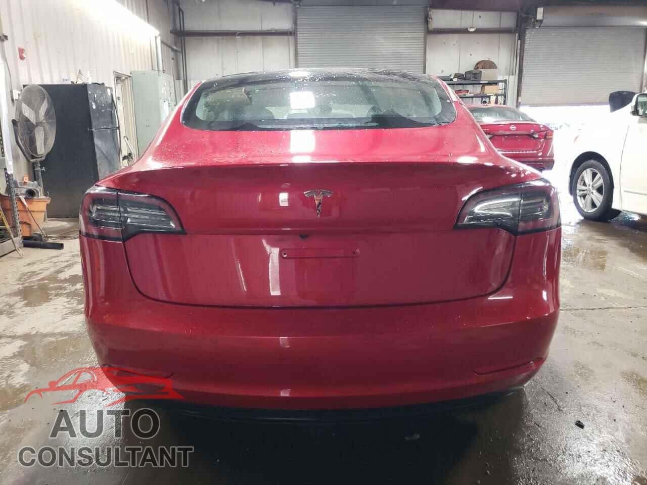 TESLA MODEL 3 2022 - 5YJ3E1EA7NF370358