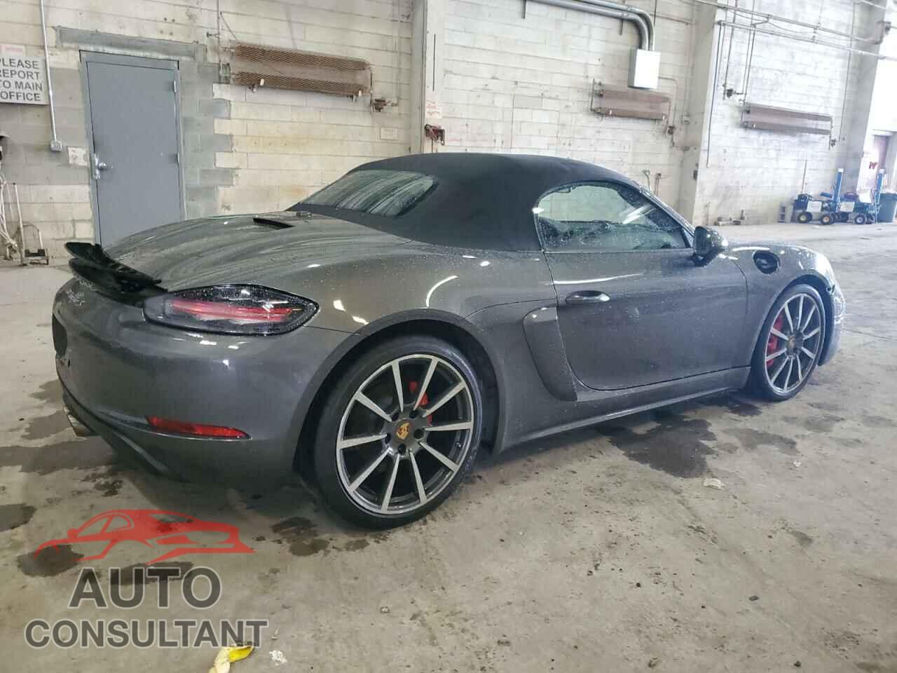 PORSCHE BOXSTER 2018 - WP0CB2A81JS228165