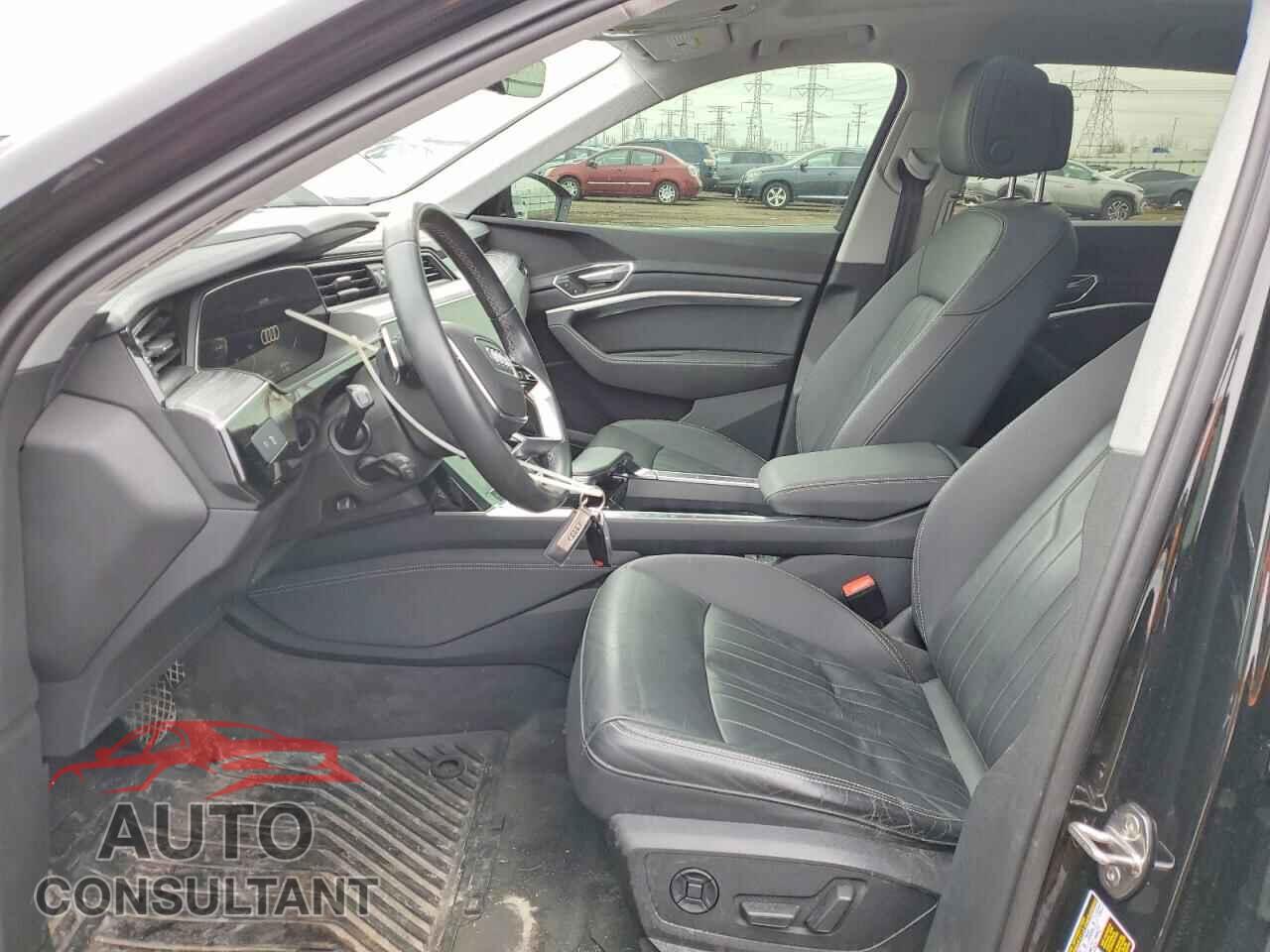 AUDI E-TRON 2021 - WA1AAAGE9MB008093