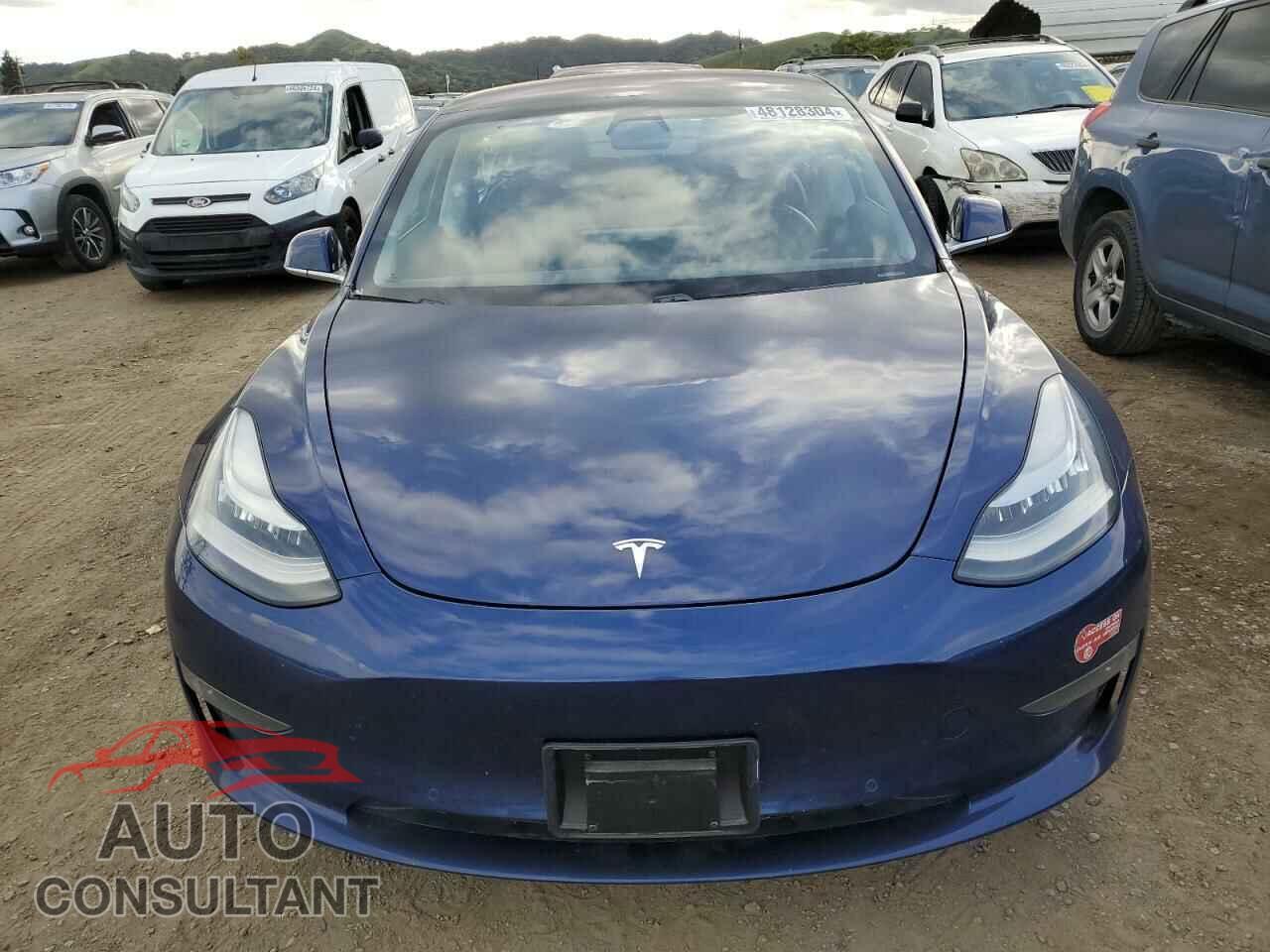 TESLA MODEL 3 2018 - 5YJ3E1EA6JF041239