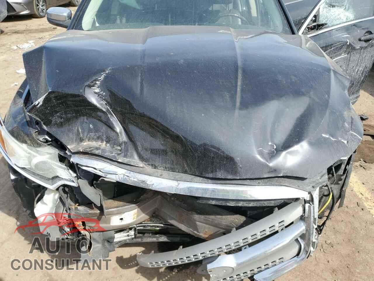 FORD TAURUS 2012 - 1FAHP2FW7CG106372