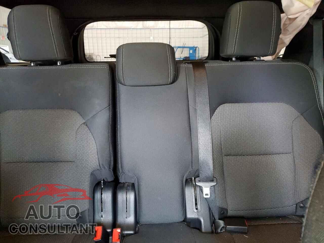 FORD EXPLORER 2018 - 1FM5K8D88JGA11007