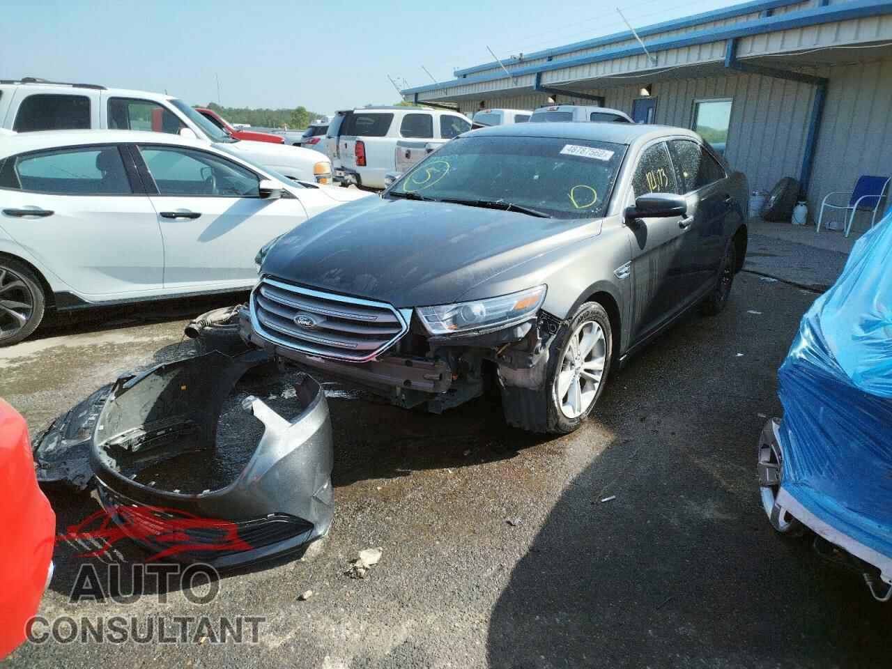 FORD TAURUS 2017 - 1FAHP2E85HG118143