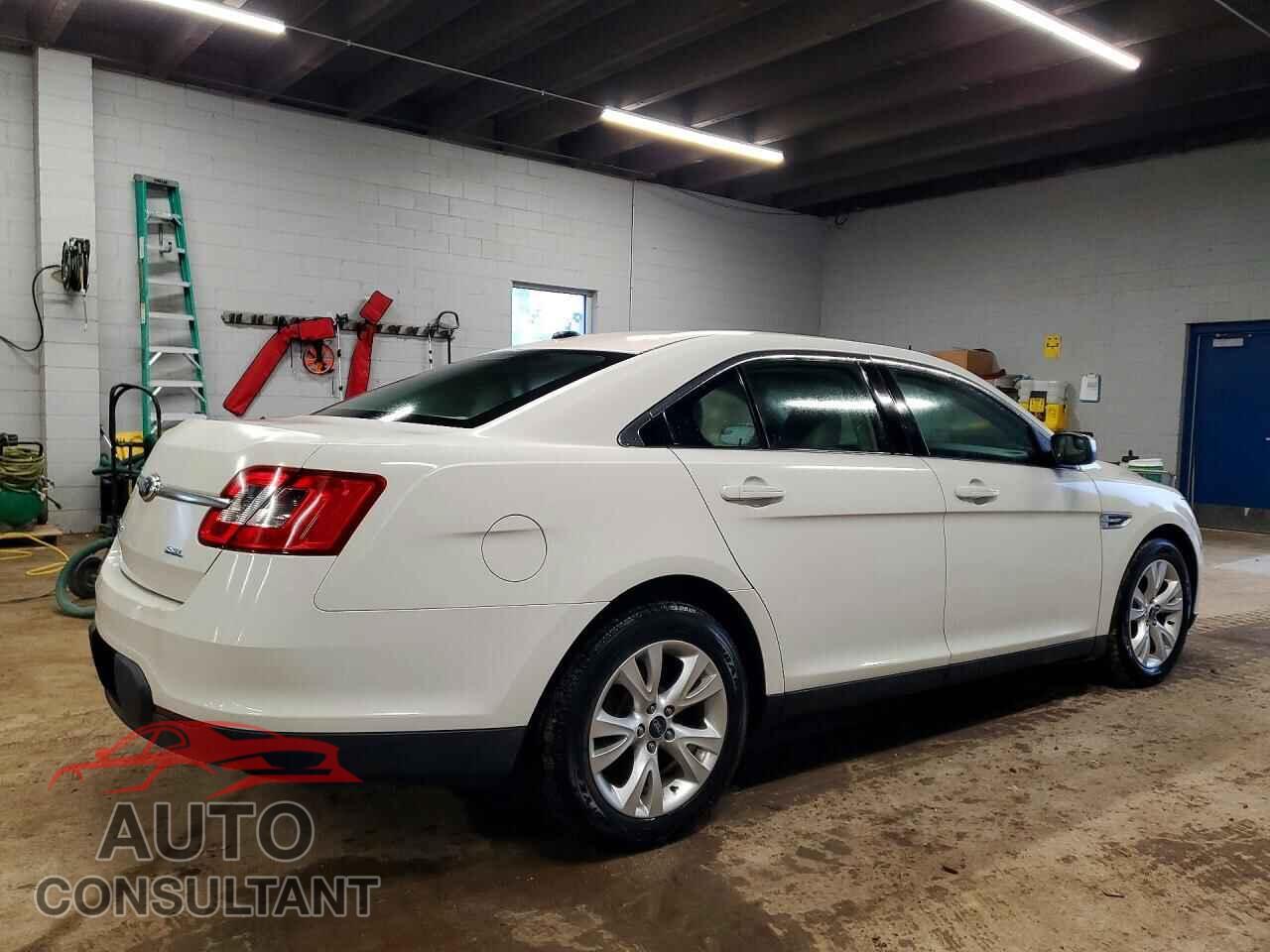 FORD TAURUS 2012 - 1FAHP2EW3CG118049