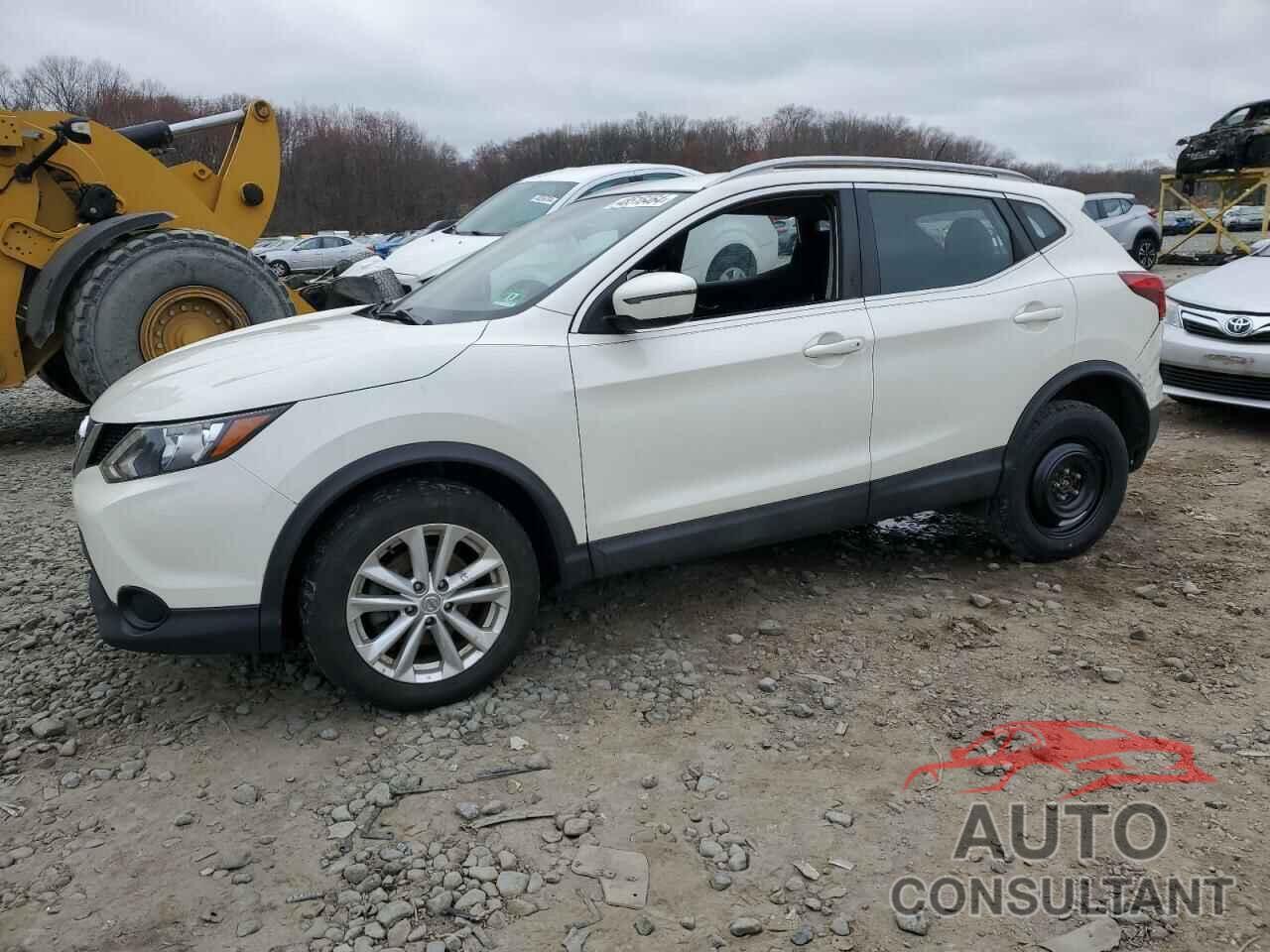 NISSAN ROGUE 2017 - JN1BJ1CR6HW113923