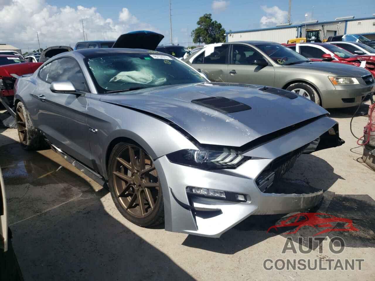 FORD MUSTANG 2020 - 1FA6P8CF8L5187988