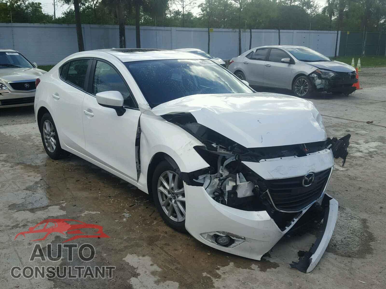MAZDA 3 2015 - 3MZBM1V76FM174912