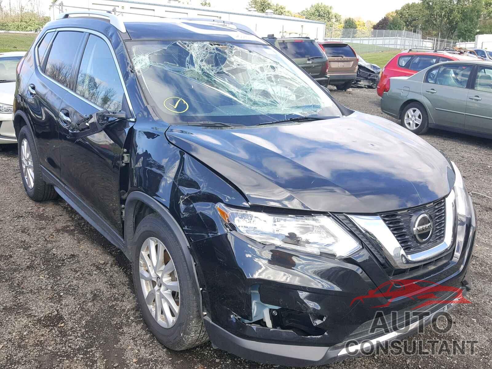 NISSAN ROGUE S 2018 - KNMAT2MT8JP509273