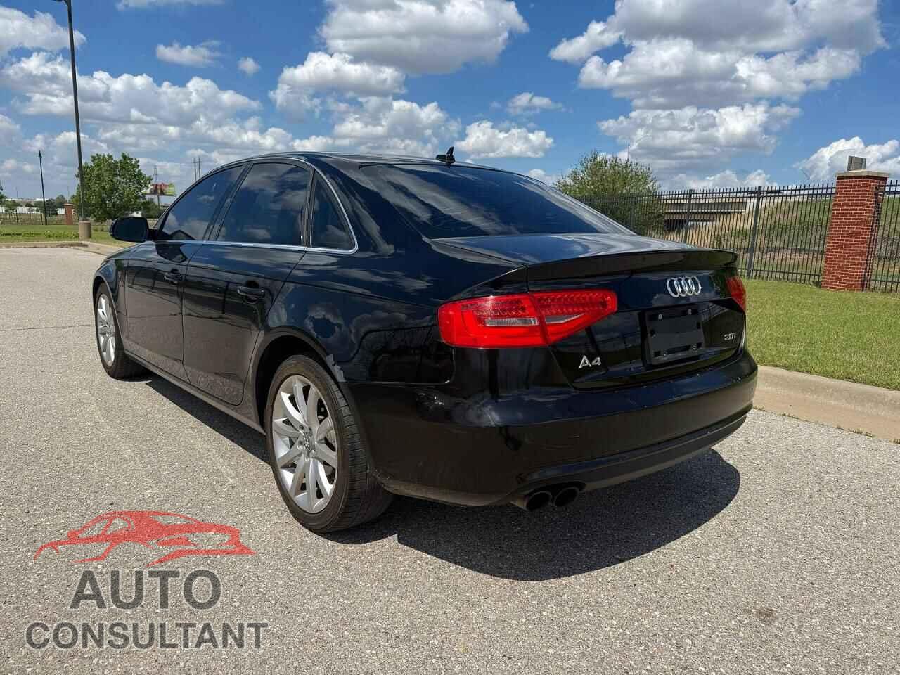 AUDI A4 2013 - WAUEFAFL5DA165308