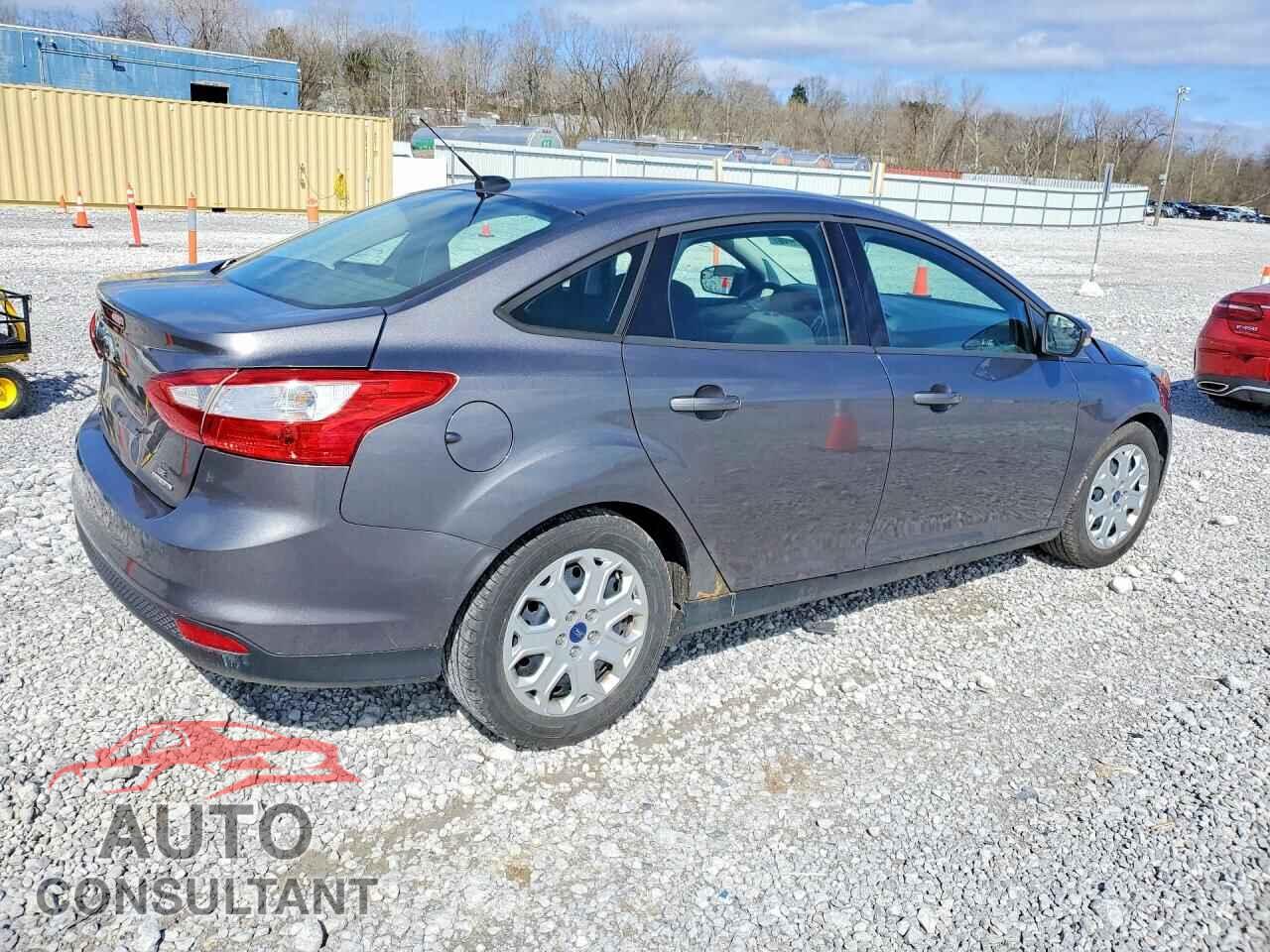 FORD FOCUS 2012 - 1FAHP3F28CL381551