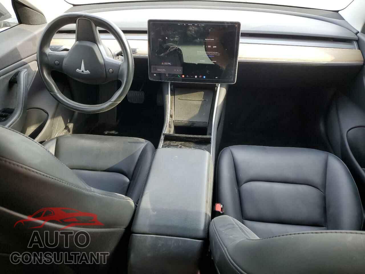 TESLA MODEL 3 2019 - 5YJ3E1EA7KF296824