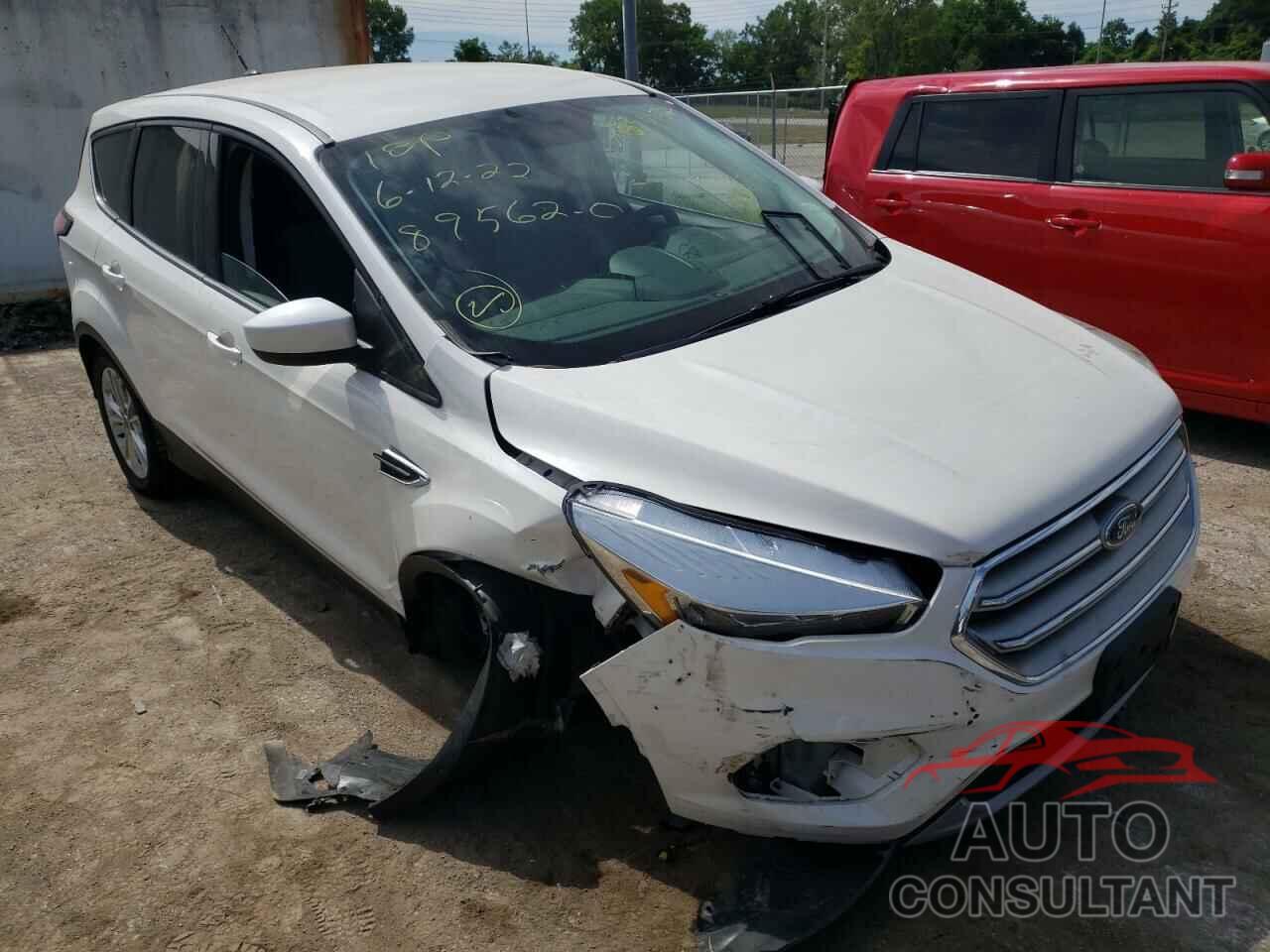 FORD ESCAPE 2017 - 1FMCU0GDXHUC27058