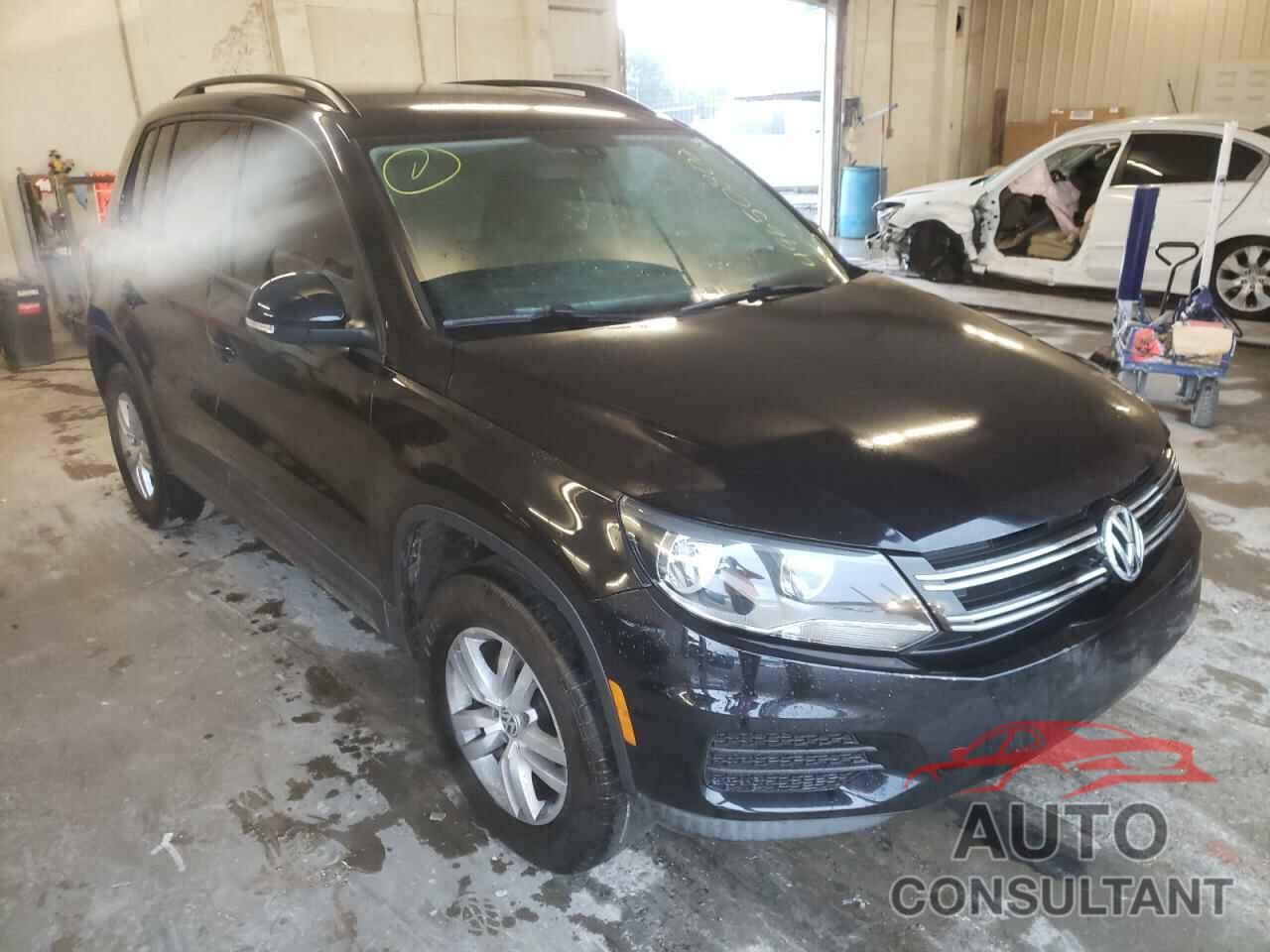 VOLKSWAGEN TIGUAN 2016 - WVGAV7AX6GW528171