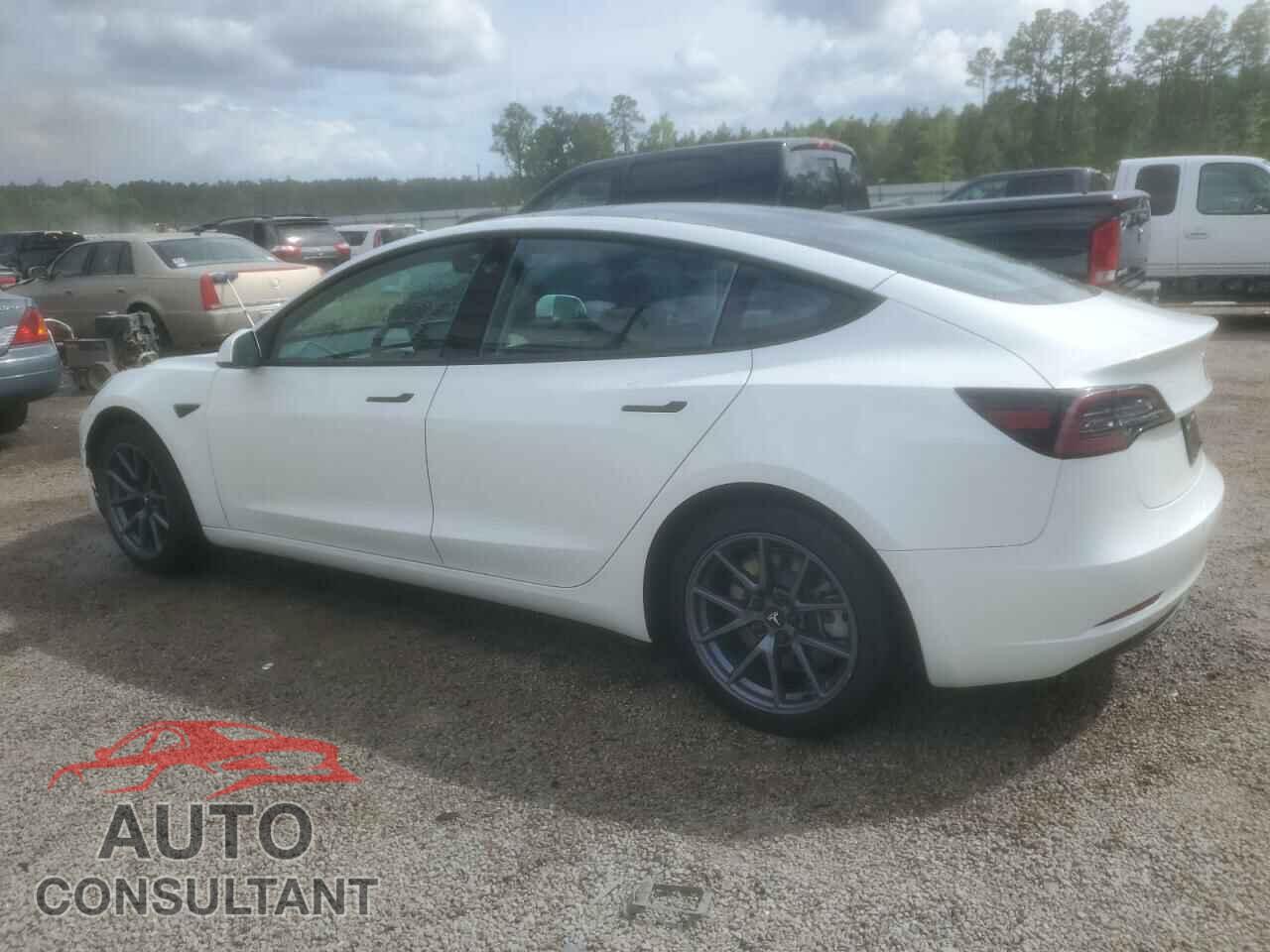 TESLA MODEL 3 2022 - 5YJ3E1EB2NF199009