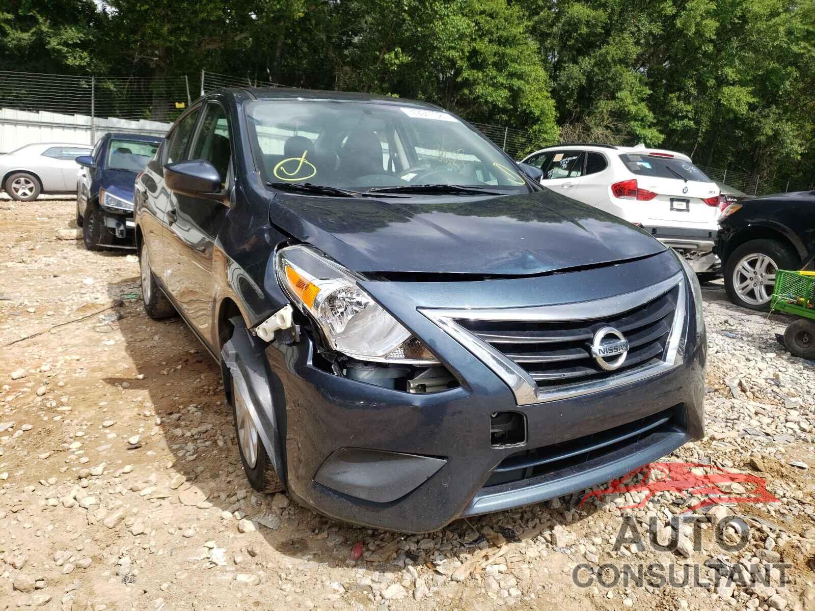 NISSAN VERSA 2017 - 3N1CN7AP2HL899142