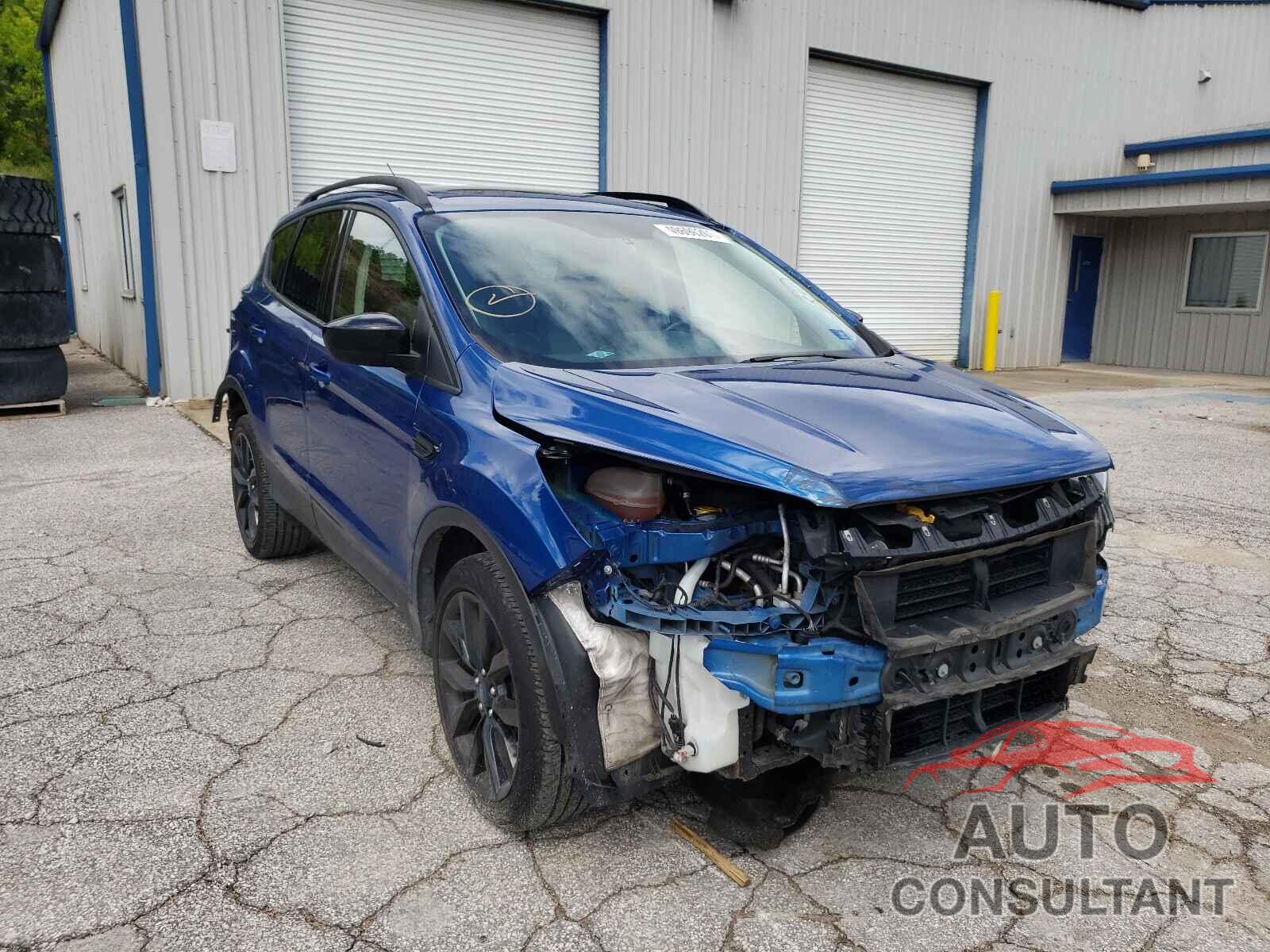 FORD ESCAPE 2017 - 1FMCU9GD5HUA12191