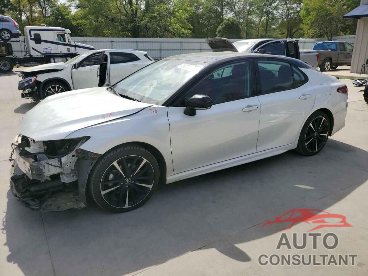 TOYOTA CAMRY 2019 - 4T1B61HK1KU274916