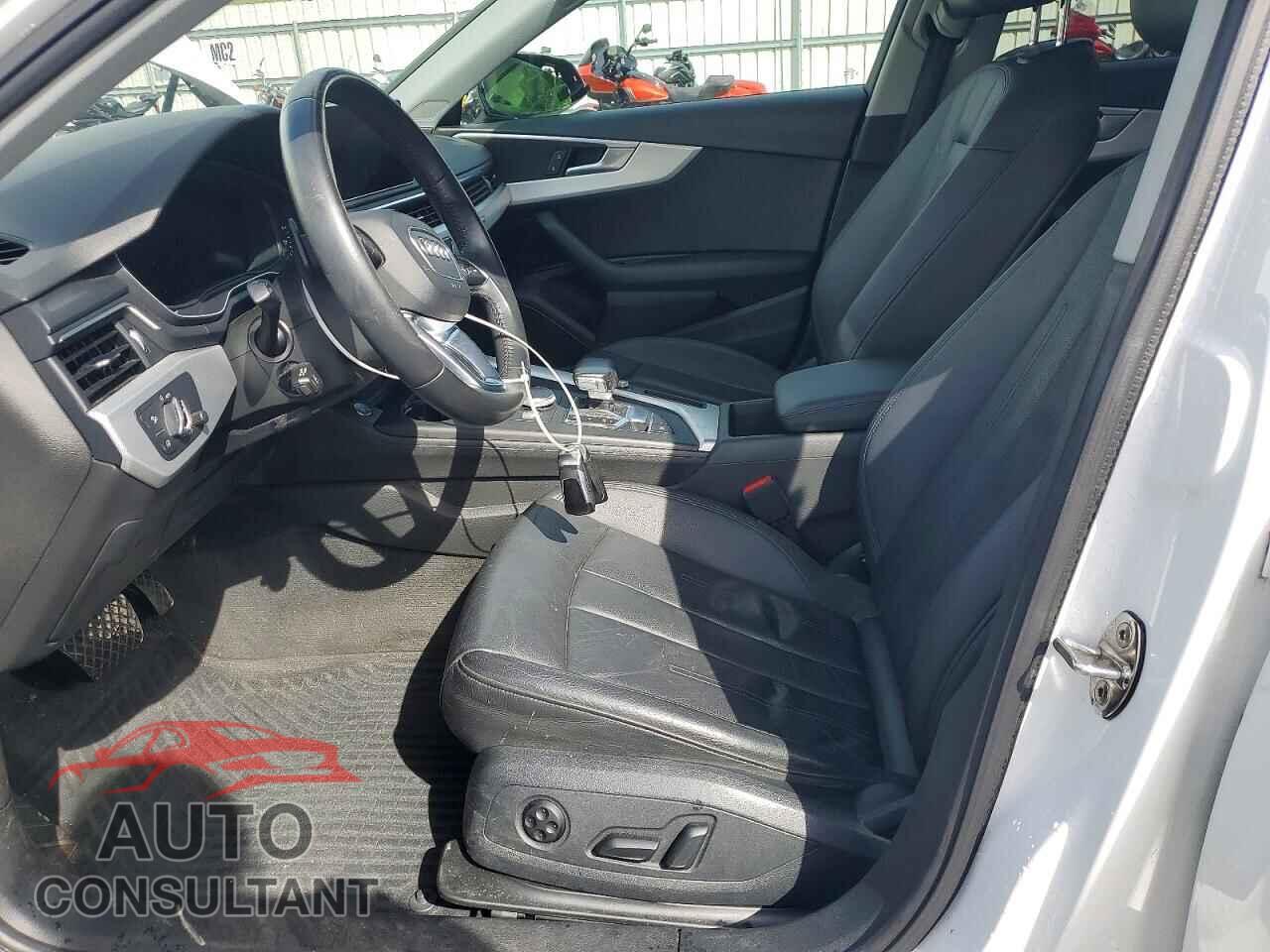 AUDI A4 2017 - WA18NAF48HA103882