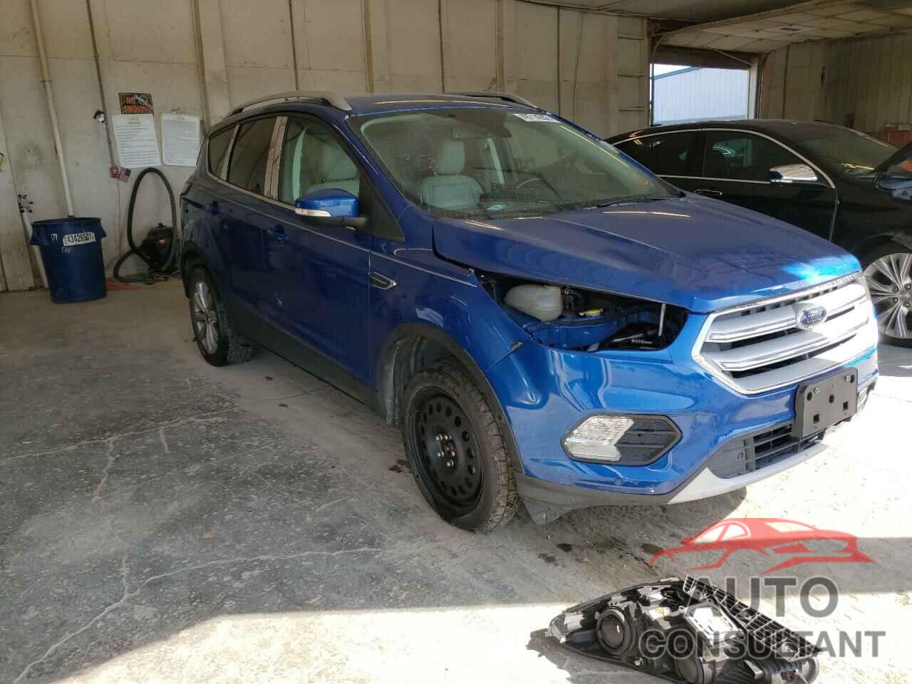 FORD ESCAPE 2018 - 1FMCU9J99JUA57905