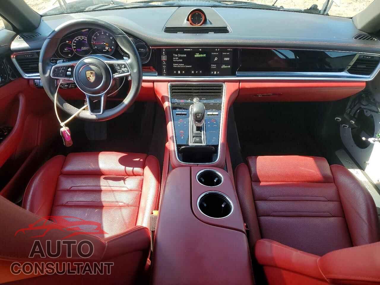 PORSCHE PANAMERA 2018 - WP0AA2A73JL107097