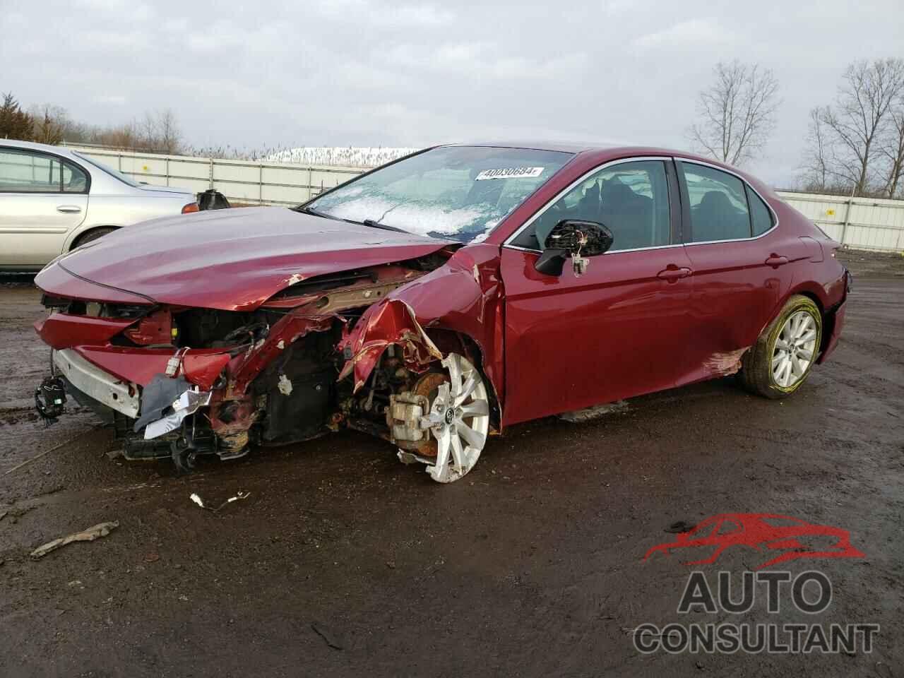 TOYOTA CAMRY 2018 - 4T1B11HK7JU576000
