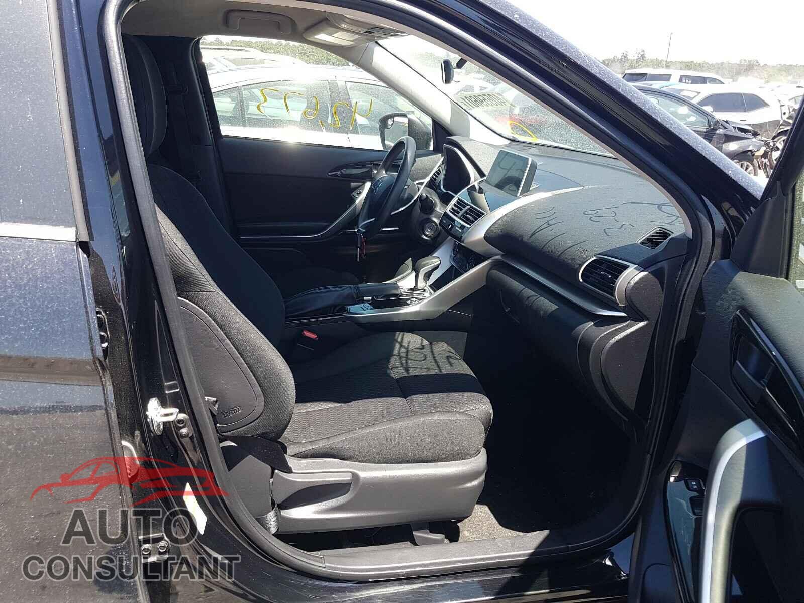 MITSUBISHI ECLIPSE 2019 - JA4AT4AA9KZ046736