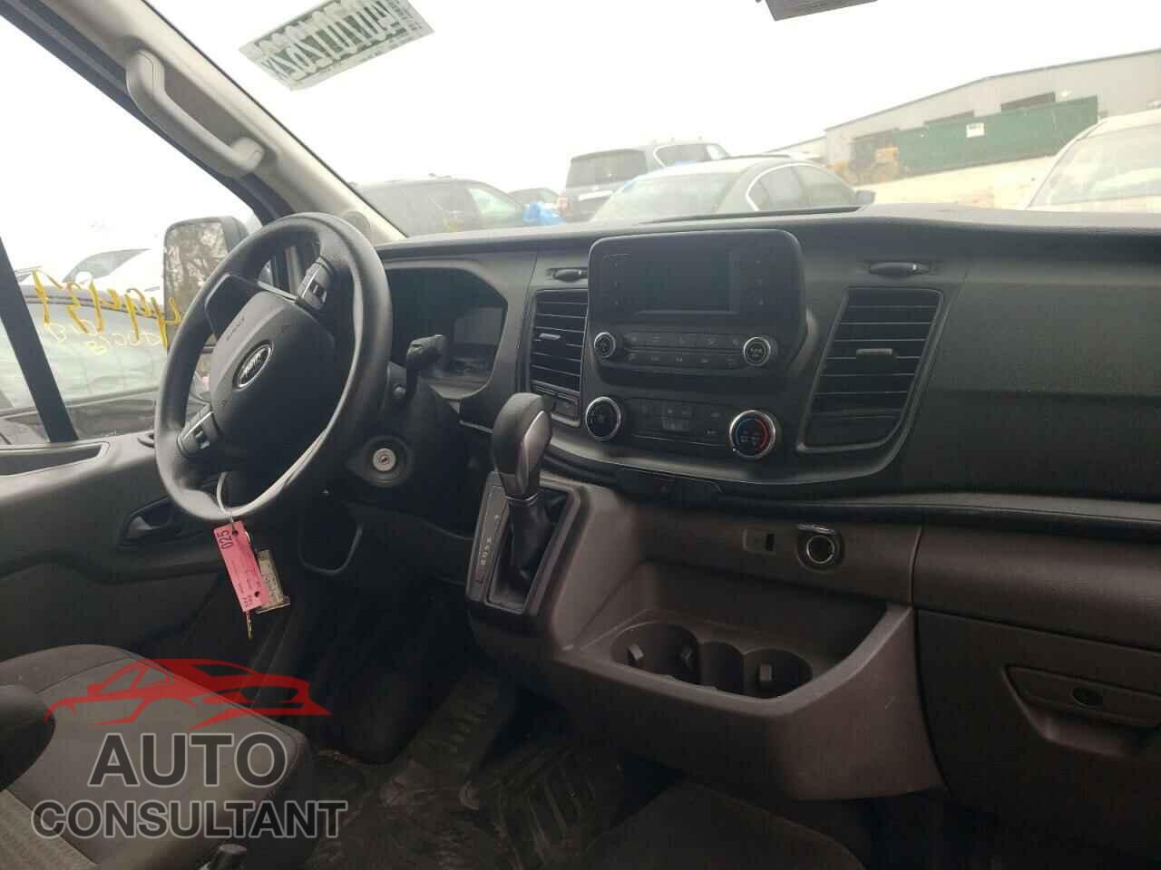 FORD TRANSIT CO 2020 - 1FTBR2C82LKA09299