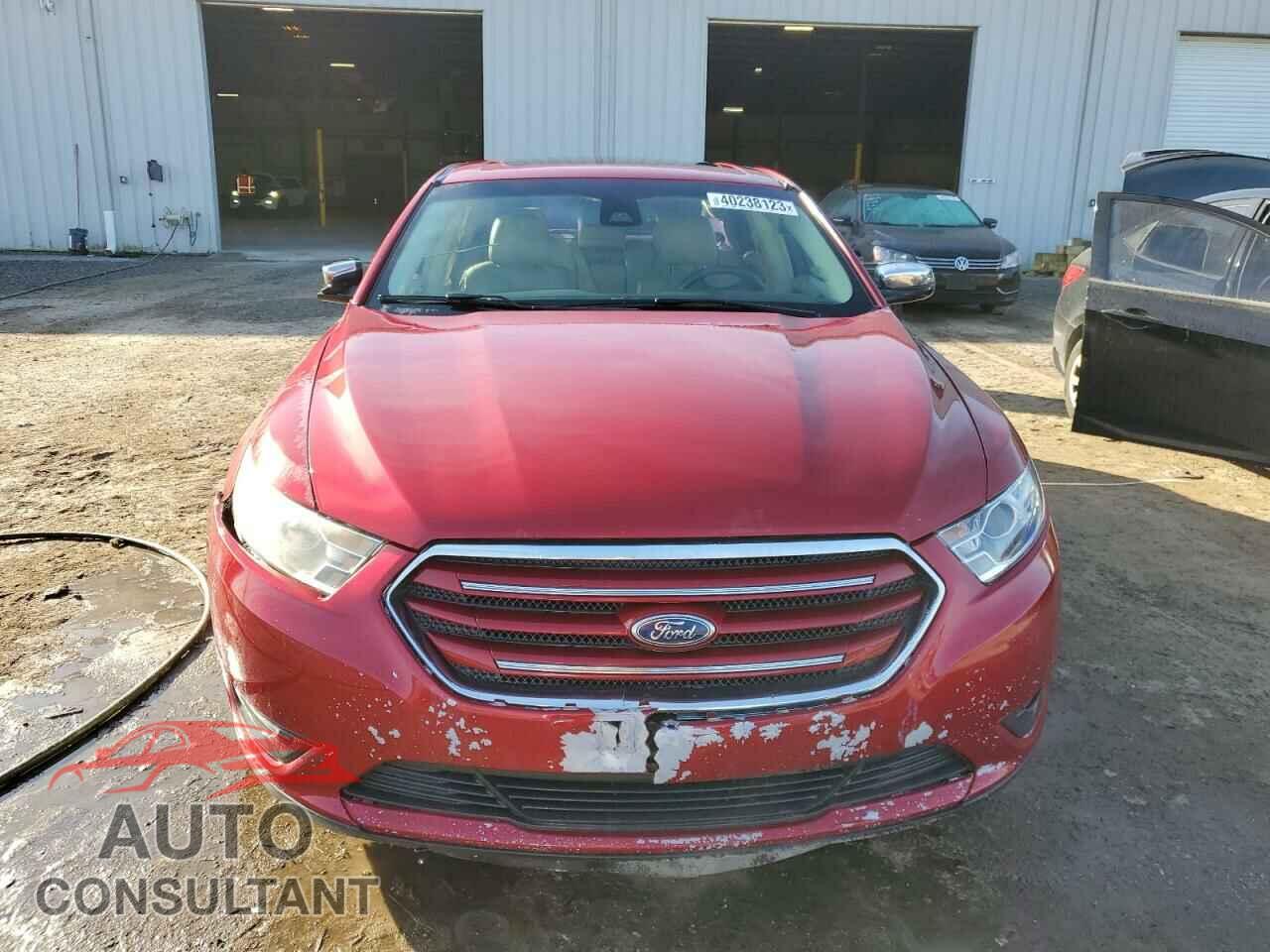 FORD TAURUS 2018 - 1FAHP2F83JG126276