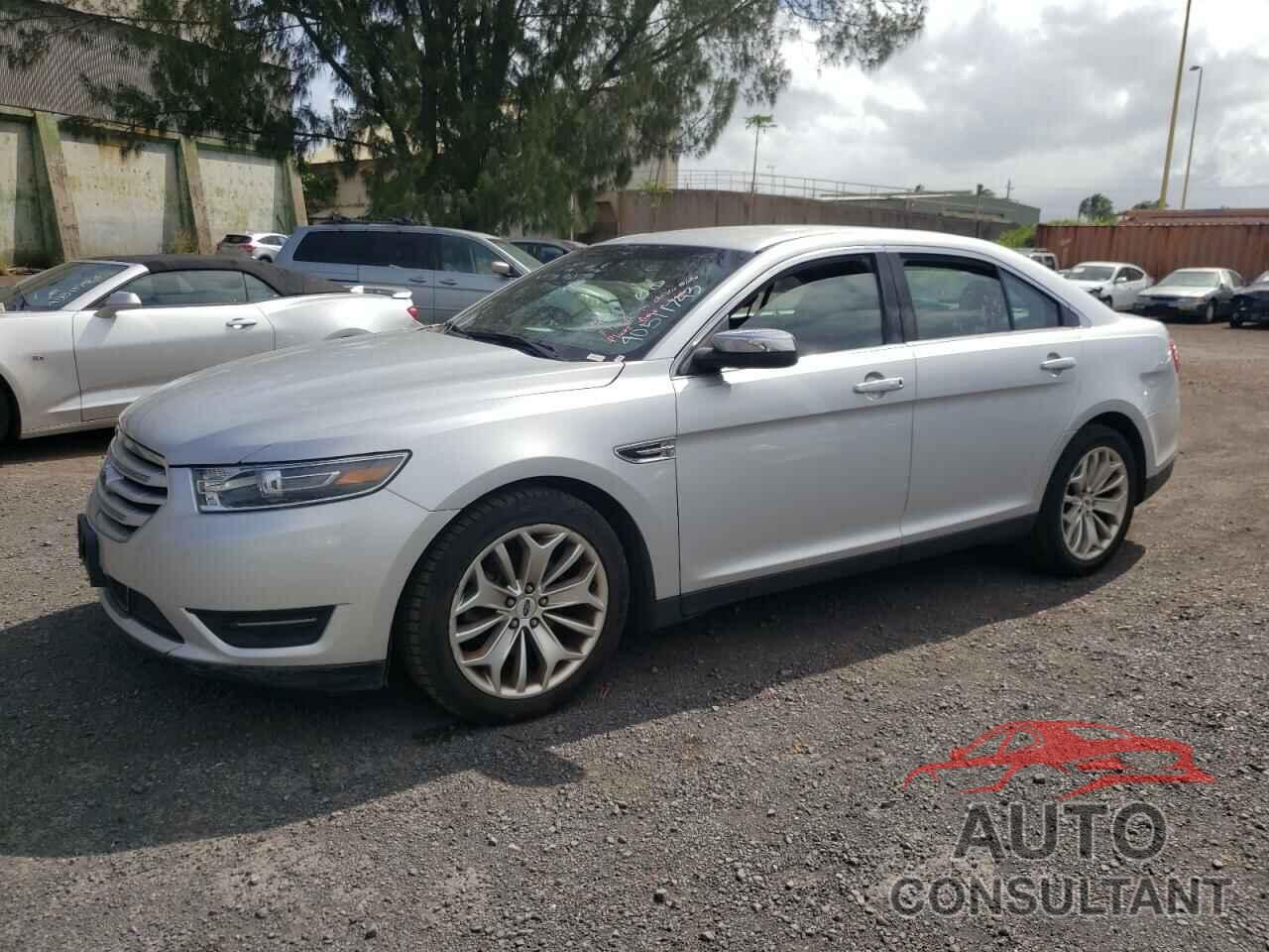 FORD TAURUS 2019 - 1FAHP2F86KG118044