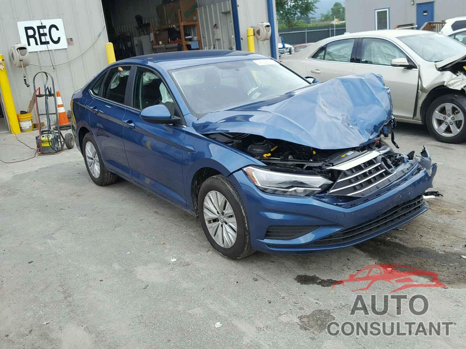 VOLKSWAGEN JETTA 2019 - 3VWN57BU5KM005367