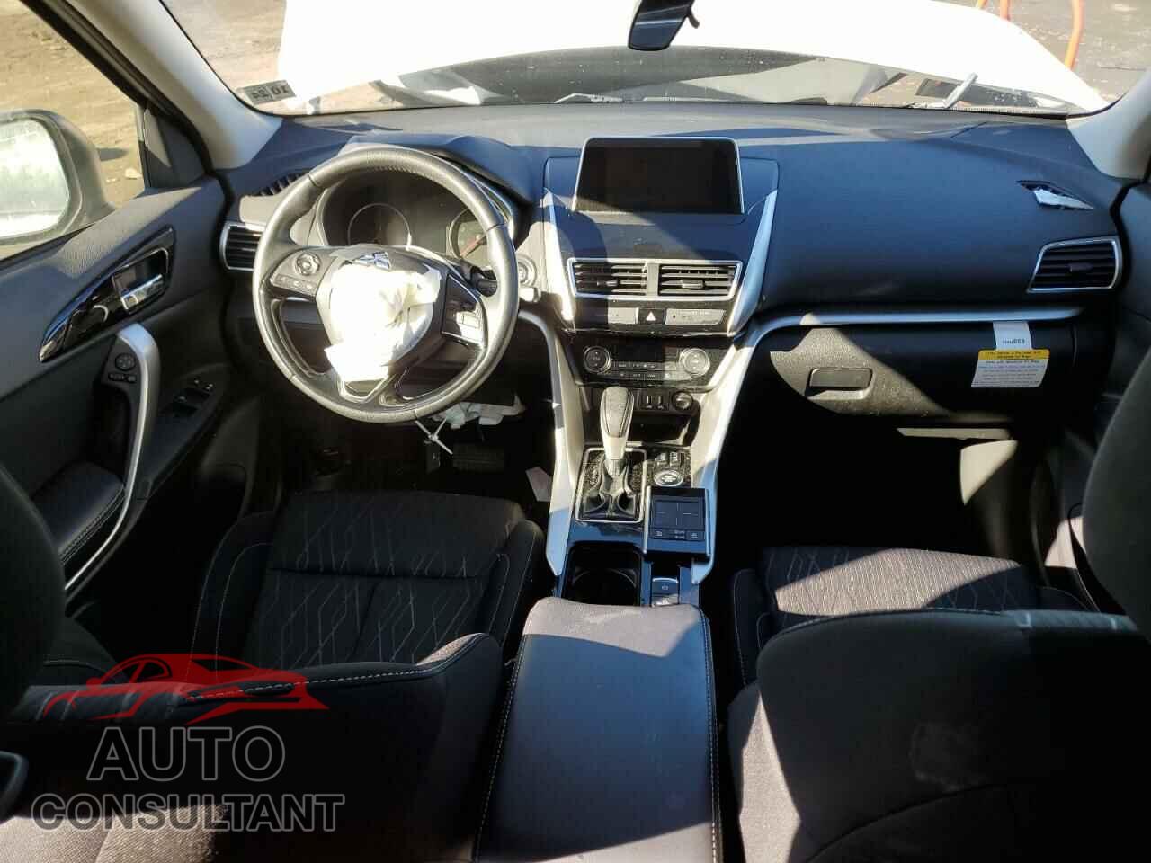 MITSUBISHI ECLIPSE 2019 - JA4AT5AA7KZ003017