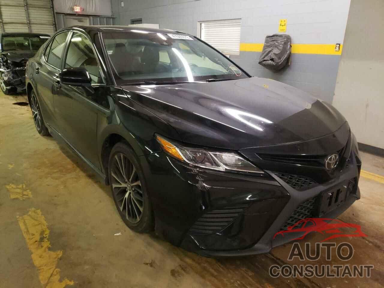 TOYOTA CAMRY 2018 - JTNB11HK9J3018767