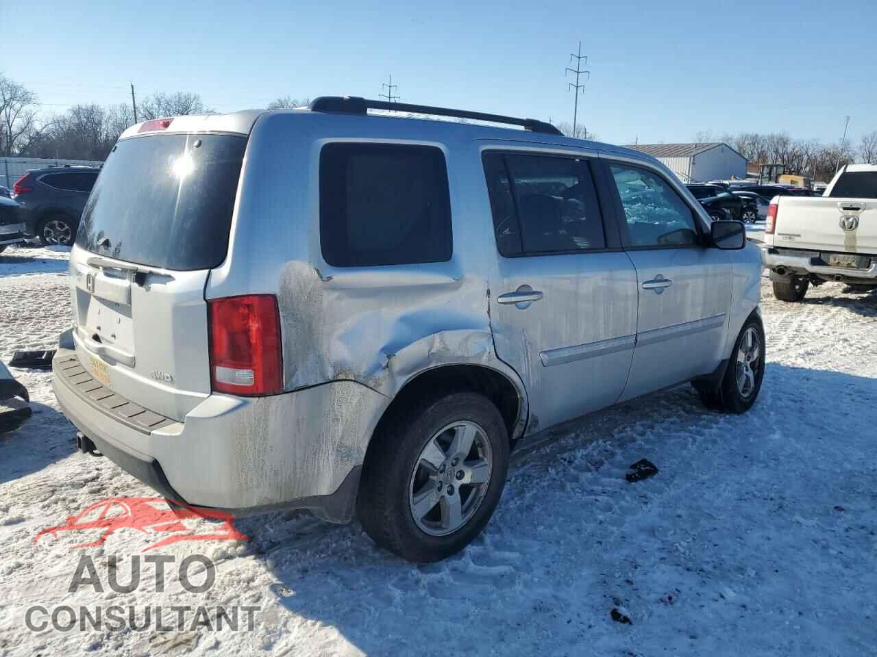 HONDA PILOT 2011 - 5FNYF4H59BB053423
