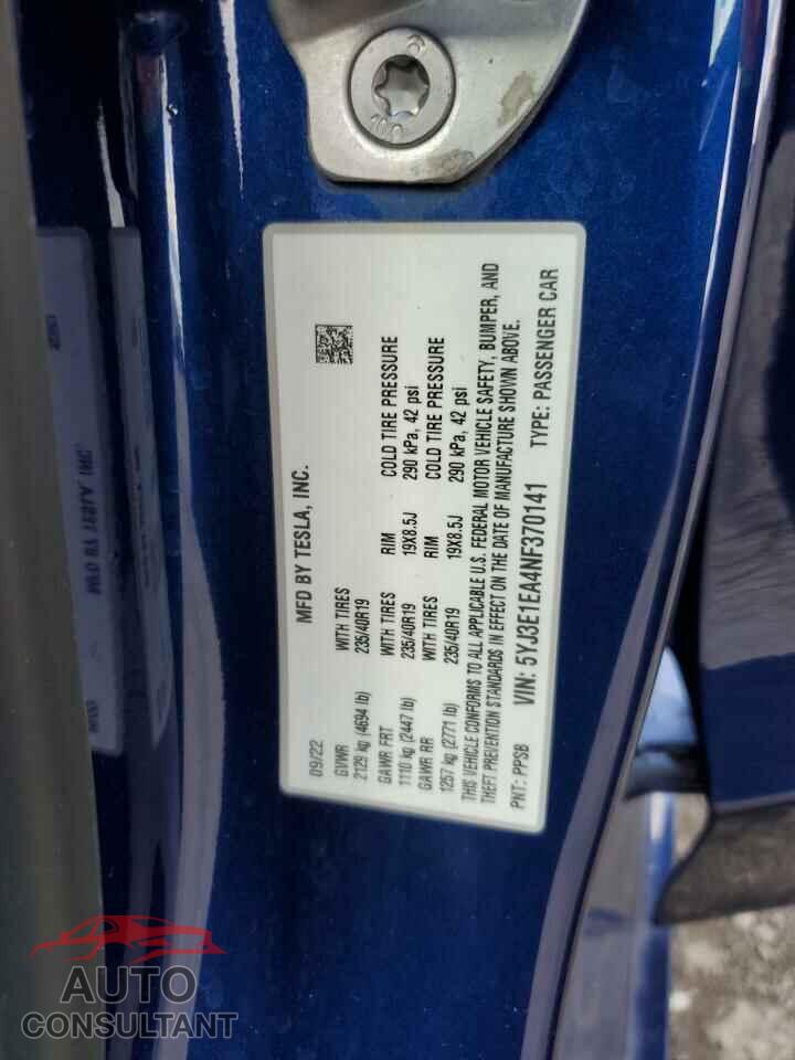 TESLA MODEL 3 2022 - 5YJ3E1EA4NF370141